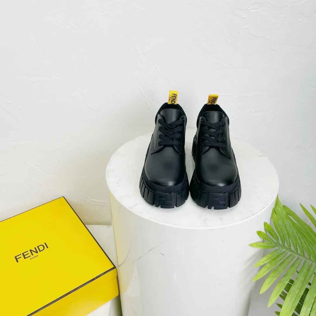 Туфли на платформе Fendi - черные