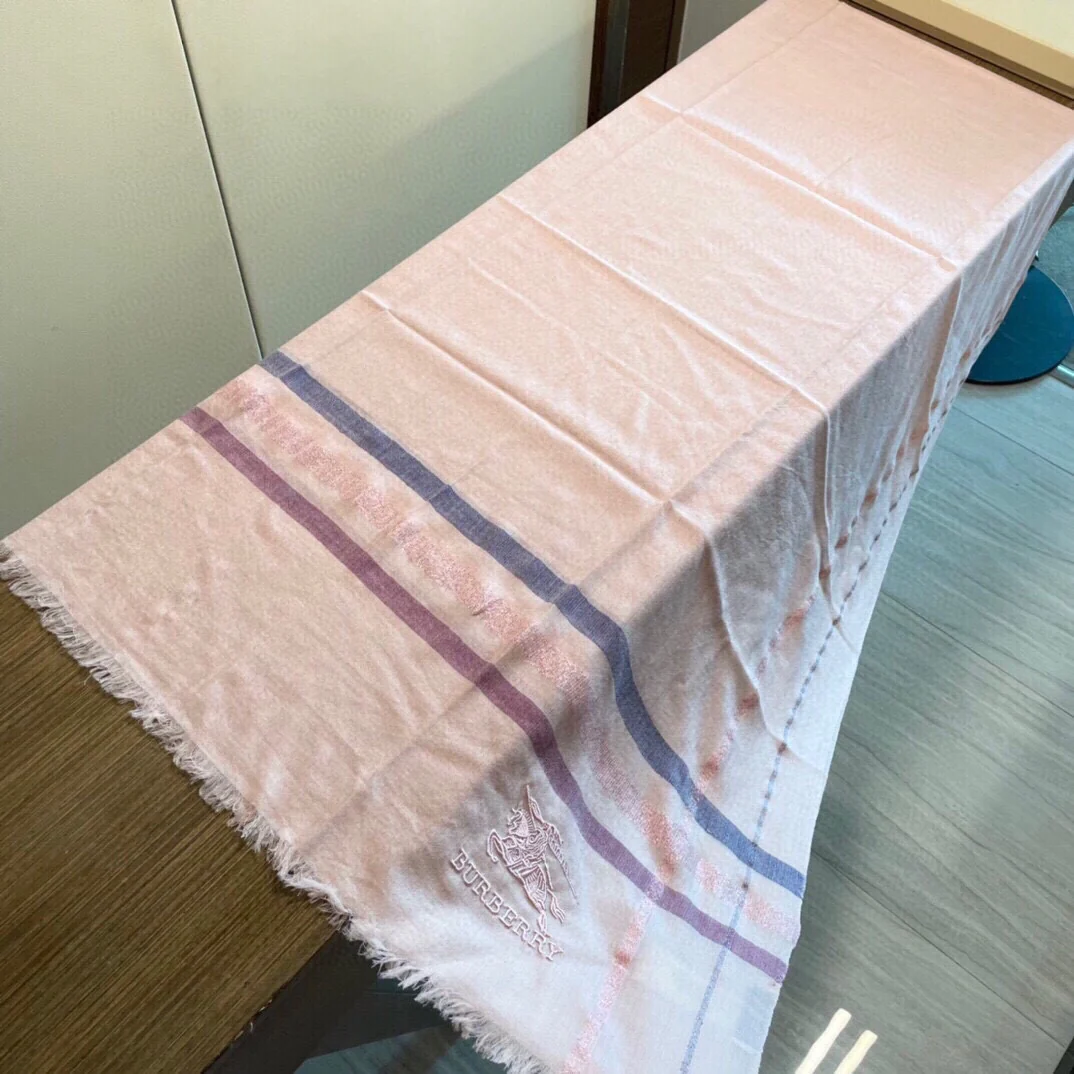 Шарф Burberry с вышитой лошадью - 90-200 см - Кашемир - Розовый