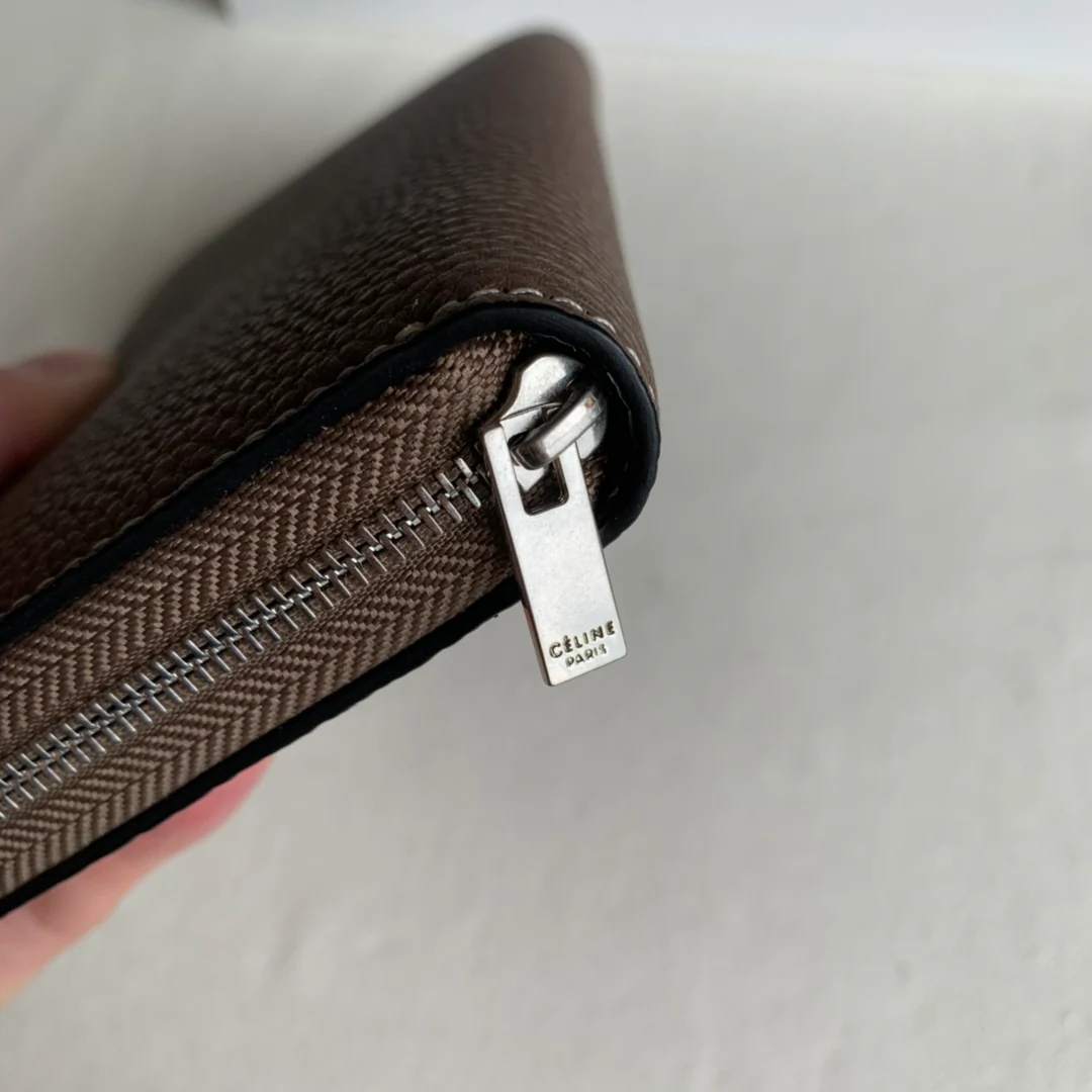 Celine 拉链长夹-荔枝皮-大象灰