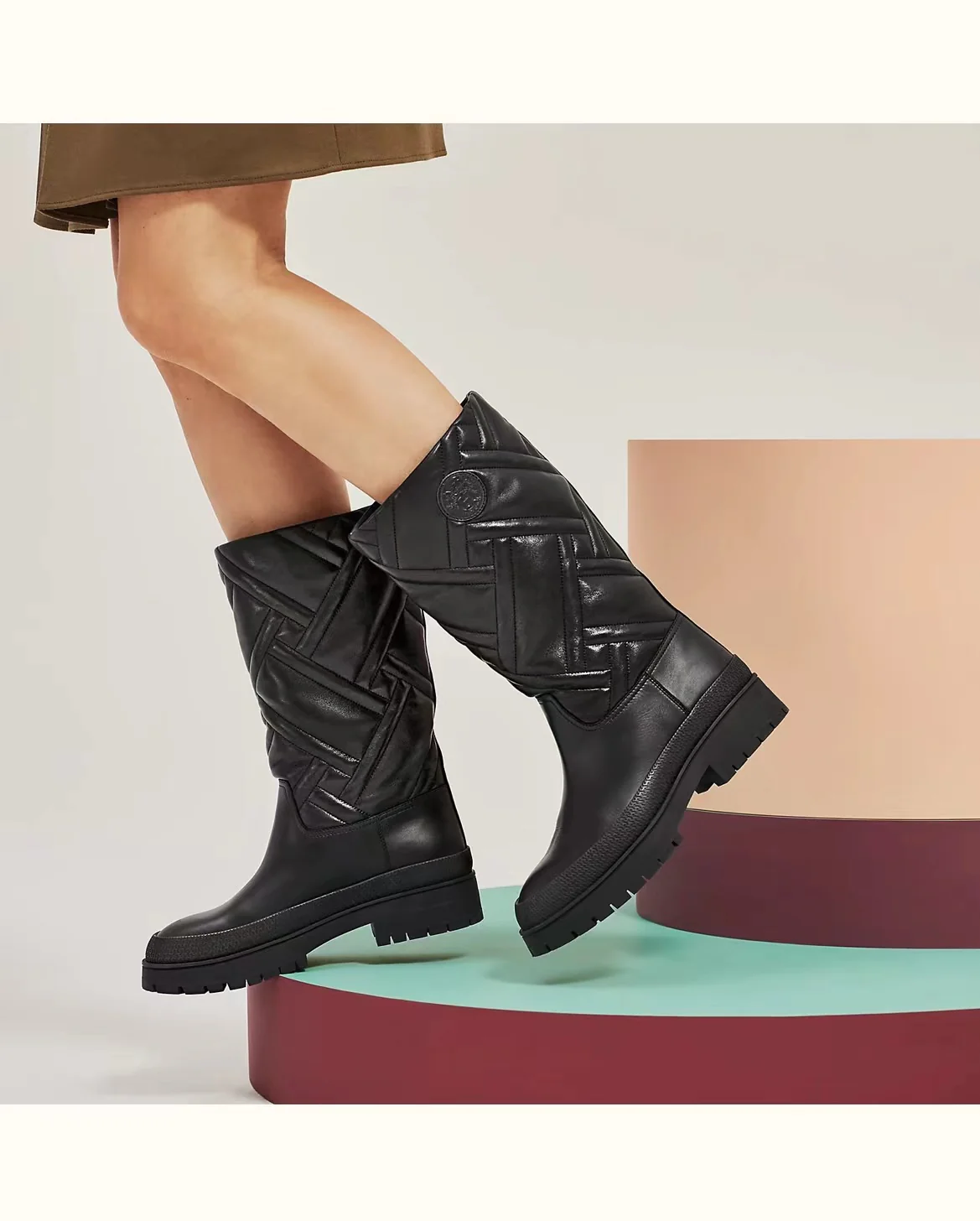 Новинка сезона осень/зима 2023 от Hermes - Ботинки на платформе - Черные