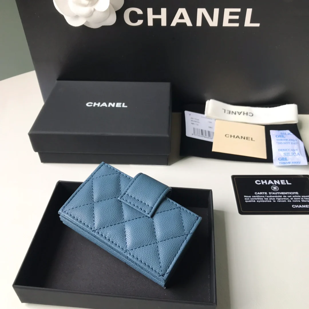 Карман-гармошка Chanel с несколькими отделениями - 2 шт.