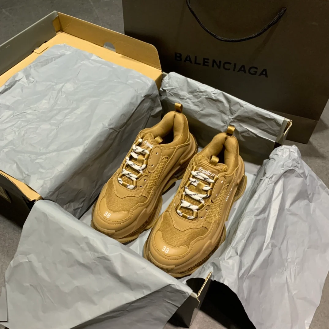 Ли Ши - Папины кроссовки - Землисто-желтый