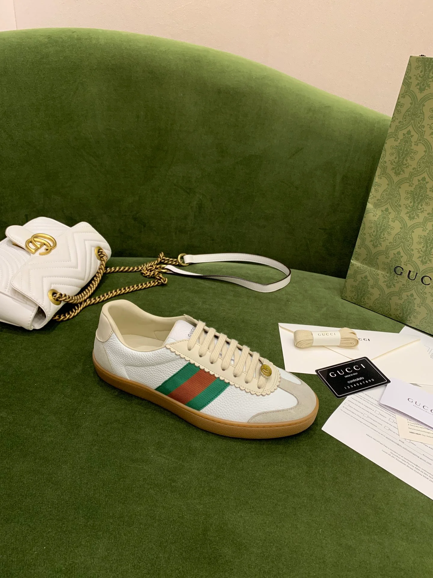 Gucci - Ретро-кроссовки с цветовыми блоками - Белые кроссовки - Парный стиль