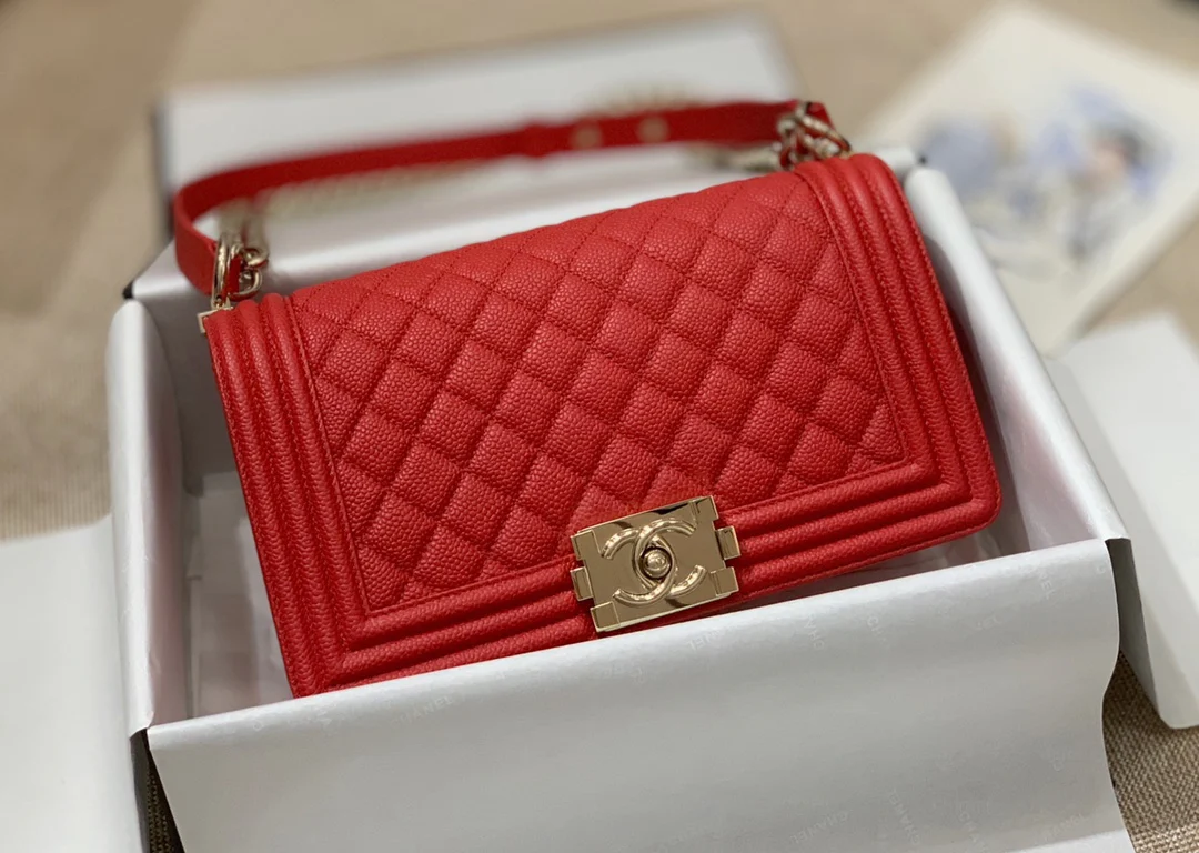 Chanel Boy - 25 см - 38