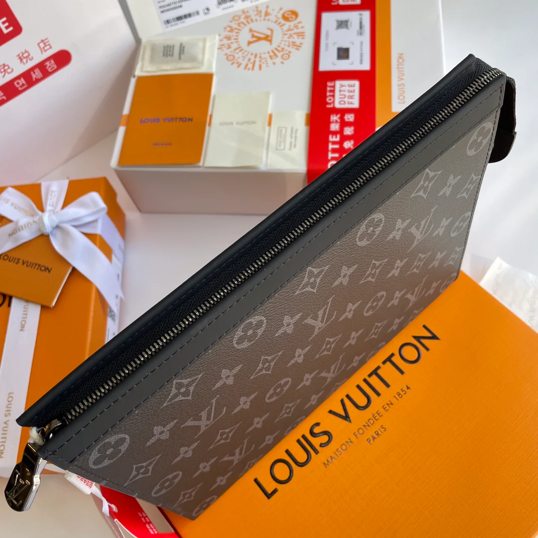 lv-m61692-Clutch-1