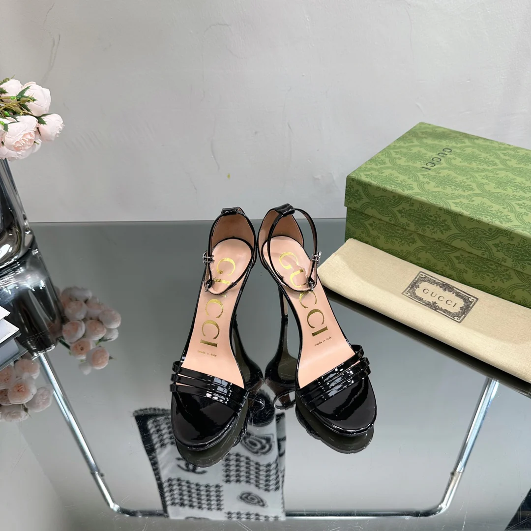 Новинка весны 2023 года от Gucci - Босоножки на шпильке - Черные