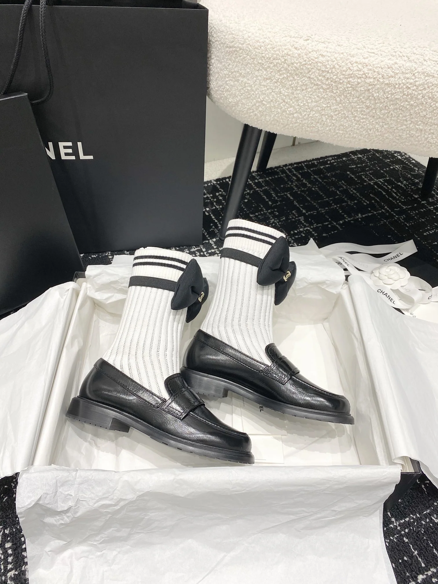 Лоферы Chanel 2024 в стиле 