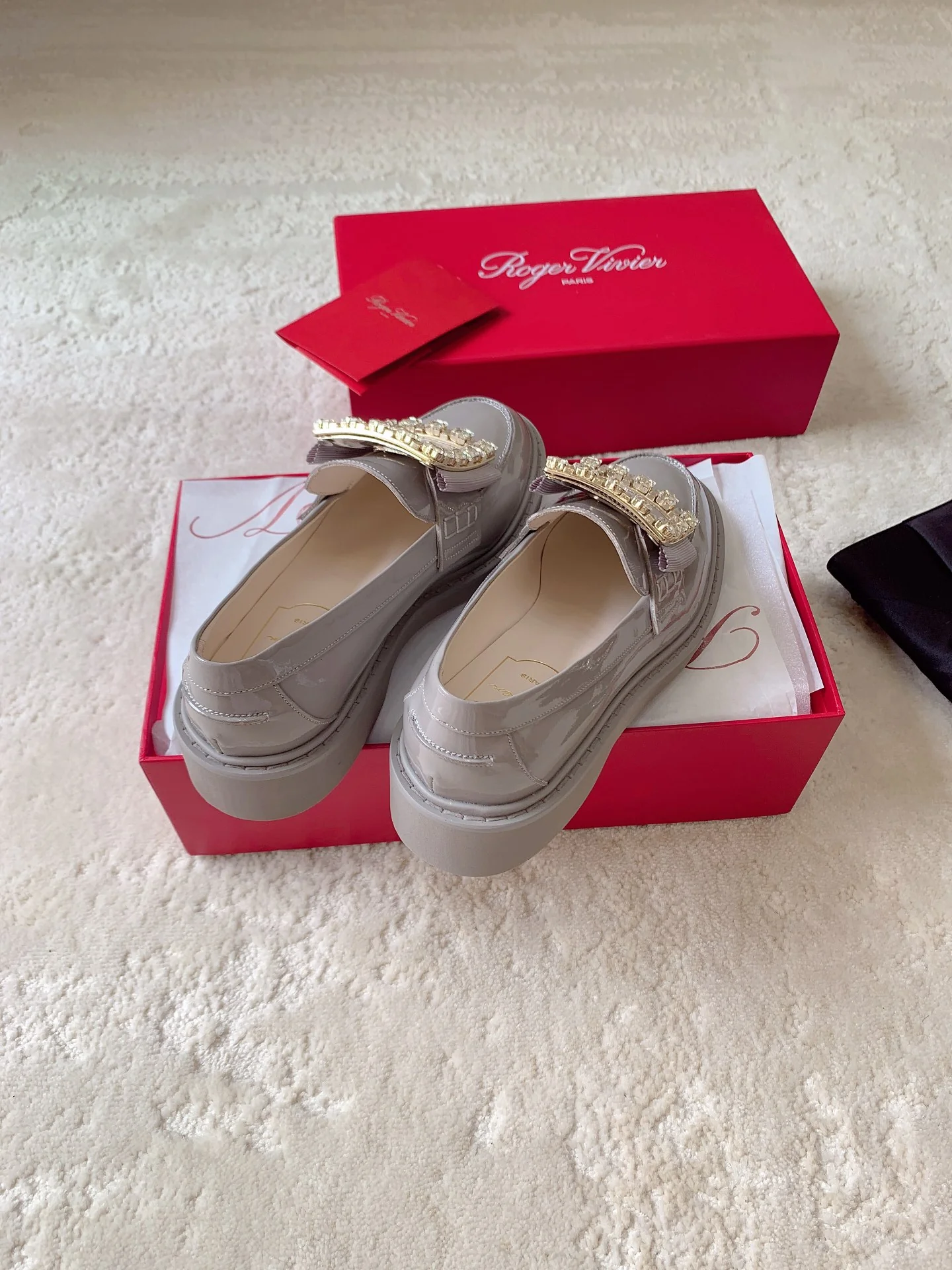 Обувь RV Shoes - Новинка сезона осень/зима 2023 - Лоферы ?Макарон? - Глянцевый серый