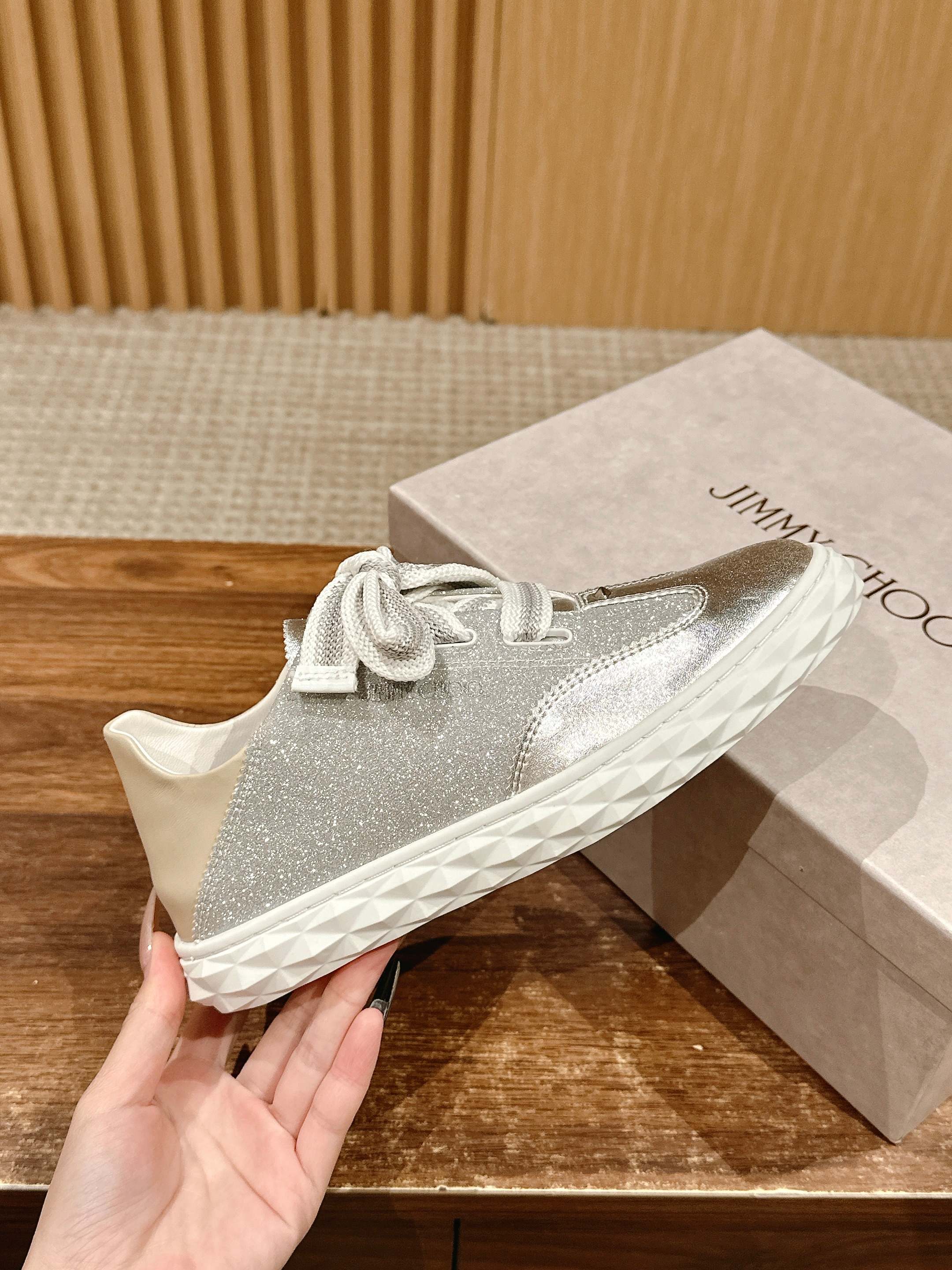 Джимми - Кроссовки с бабочкой - Серые