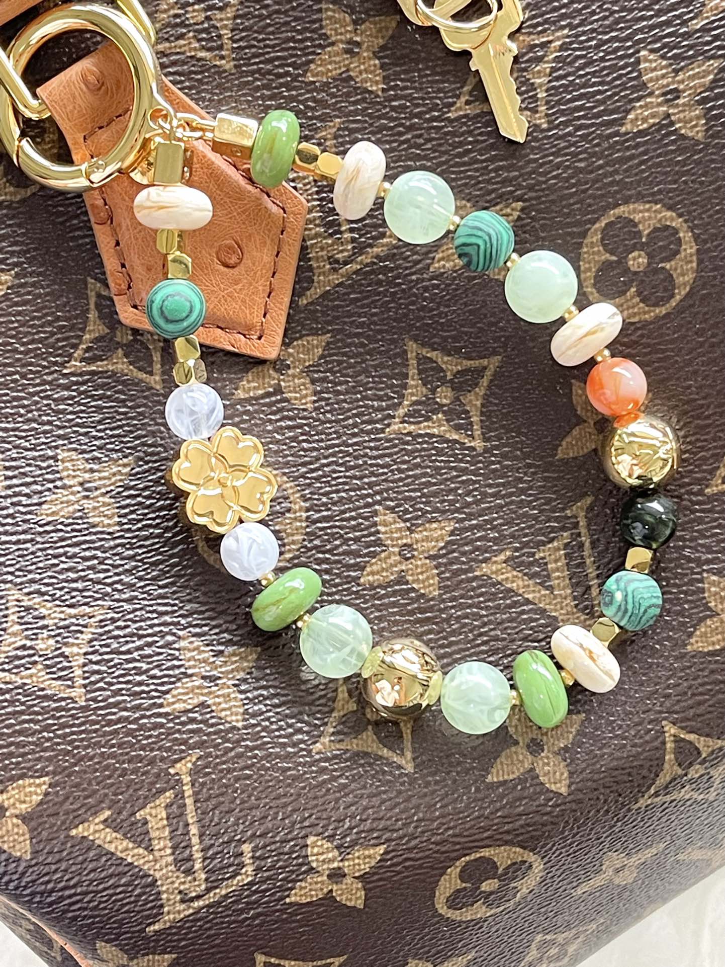 LV-n87212-speedy-soft-30-dark handbag-light brown