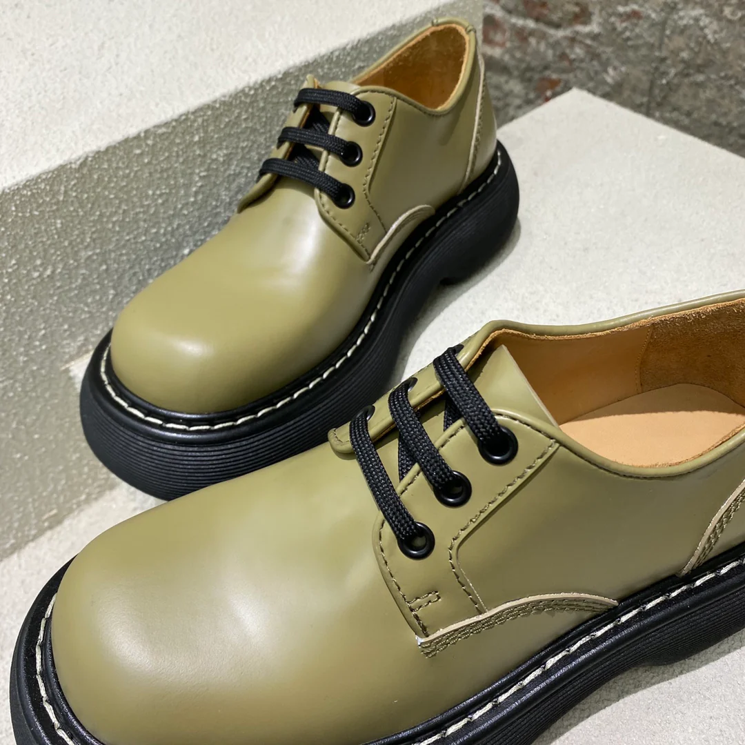 Официальный сайт BV-22s. Новые кроссовки - парный стиль.