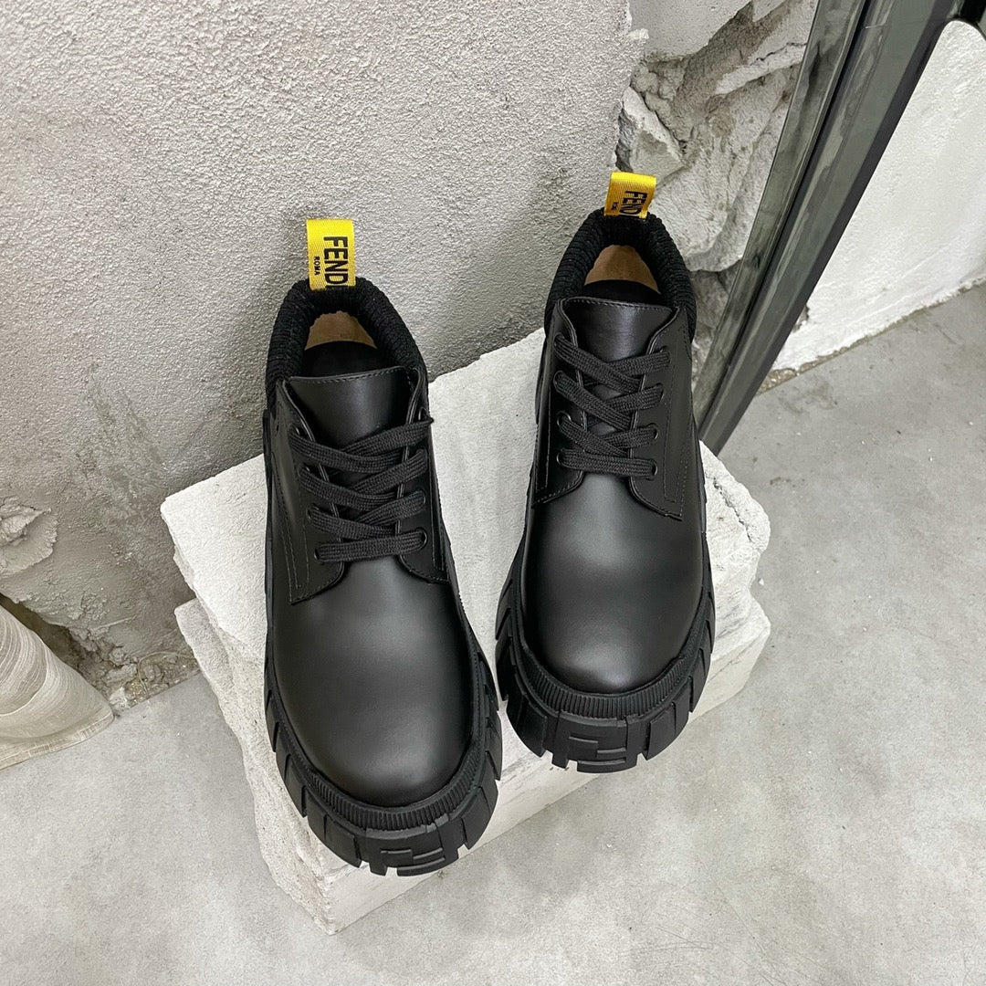 Туфли на платформе Fendi - черные