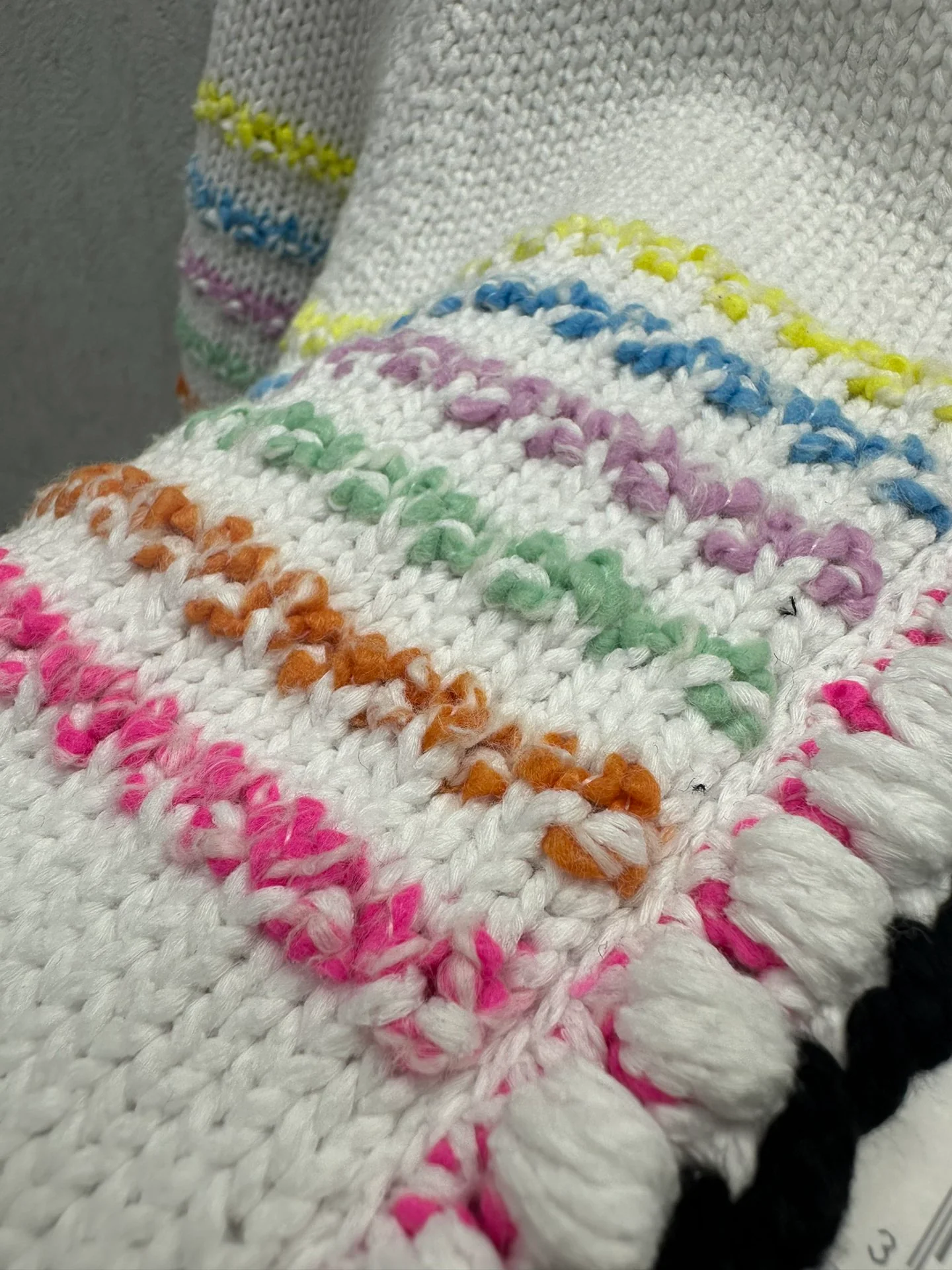 Chanel - 2404 - 24 Новинка ранней весны: полосатый вязаный кардиган