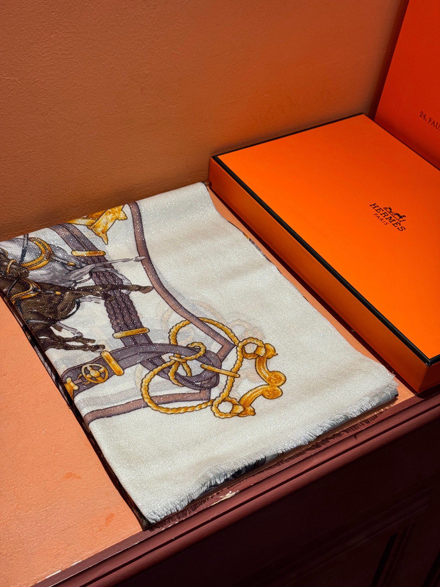 Длинный шарф Hermes Classic Gear 2024 - 110-200