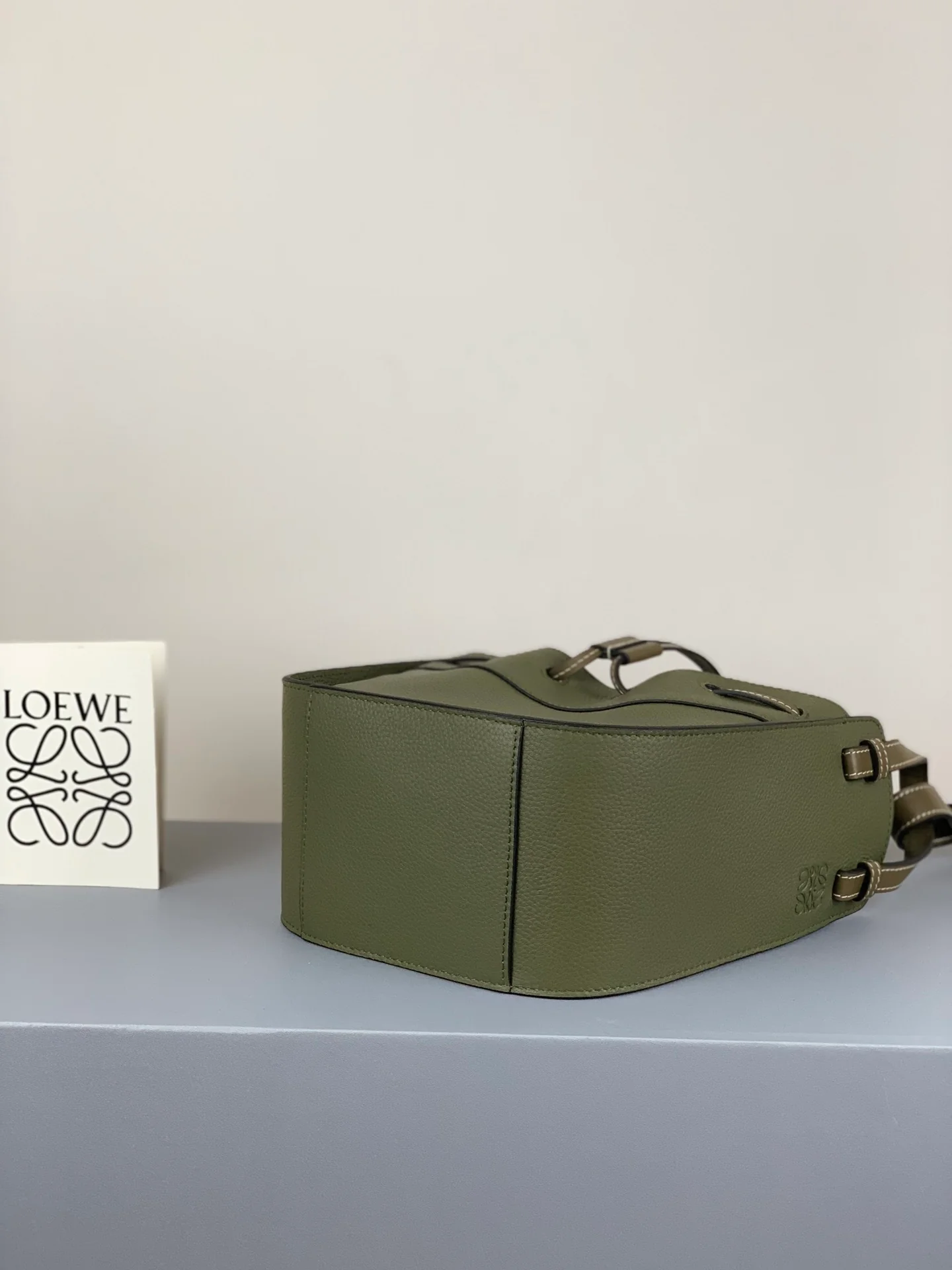 Loewe-hammock-mini-11x19-5x17-cm