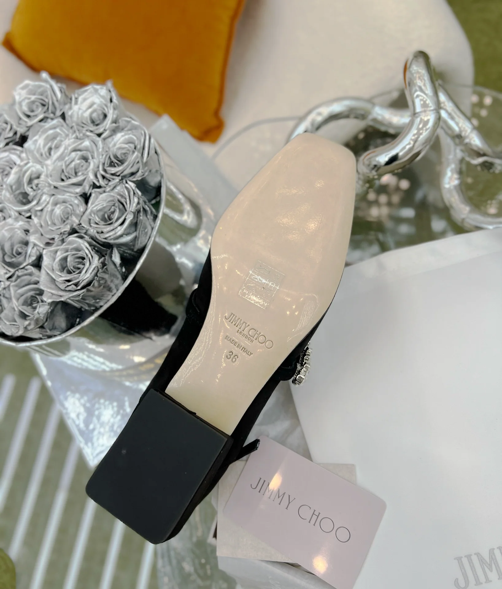 Jimmy - Новинка сезона весна/лето 2022 - Ботильоны на резинке со стразами