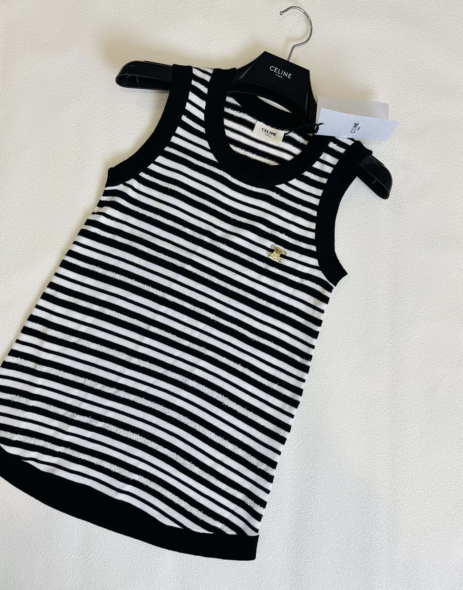 Celine-2403 - Новинка ранней весны. Вязаный жилет.