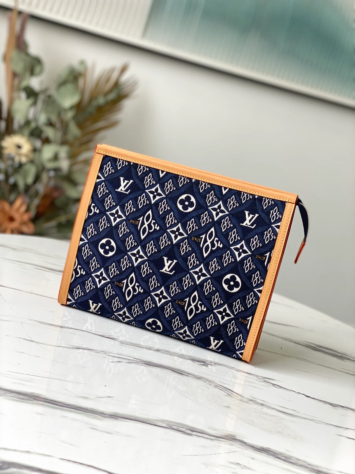 lv-m80306-poche-toilette-26-toilet bag