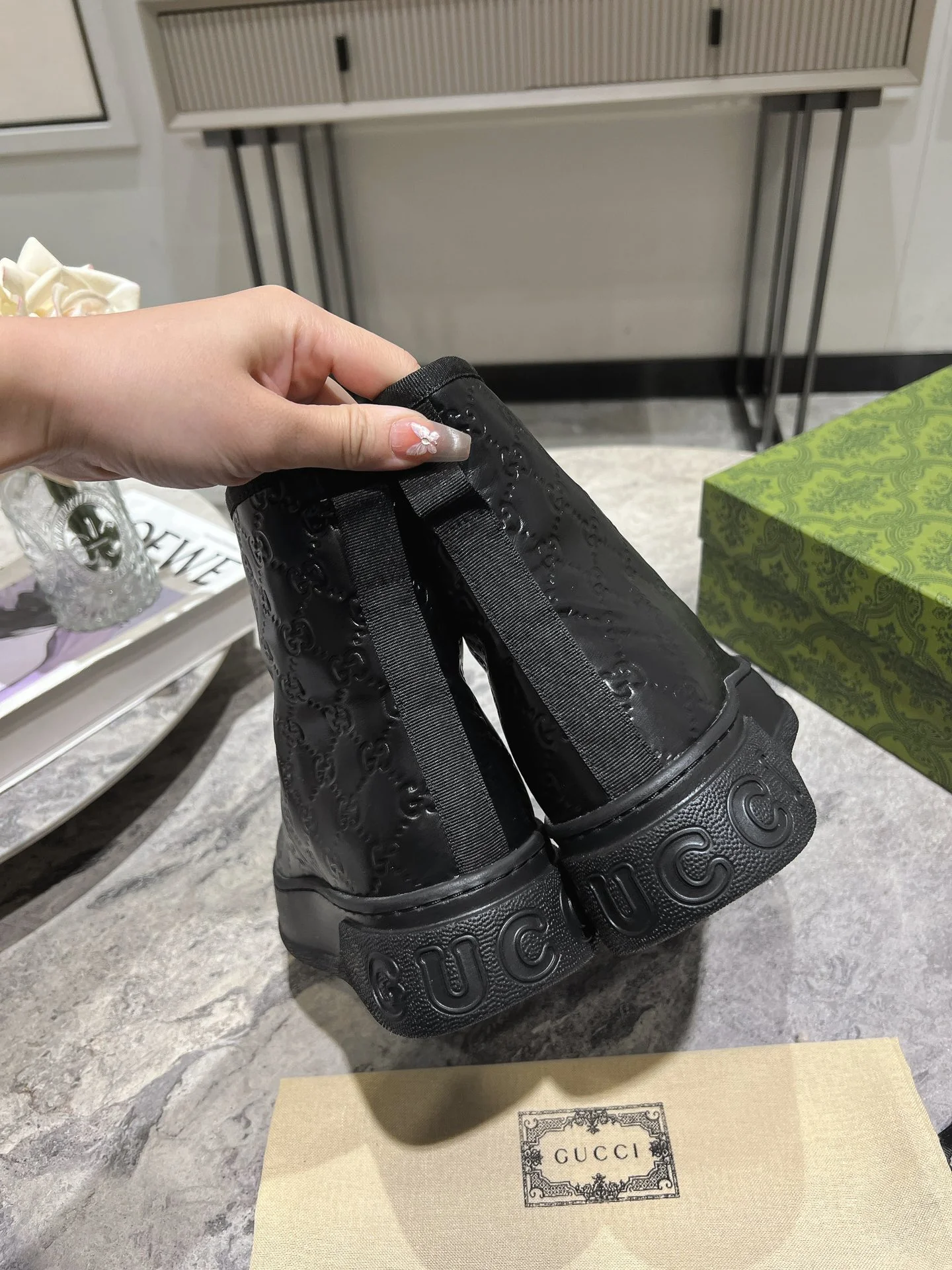 Шерстяные зимние сапоги Gucci 2024 - черные