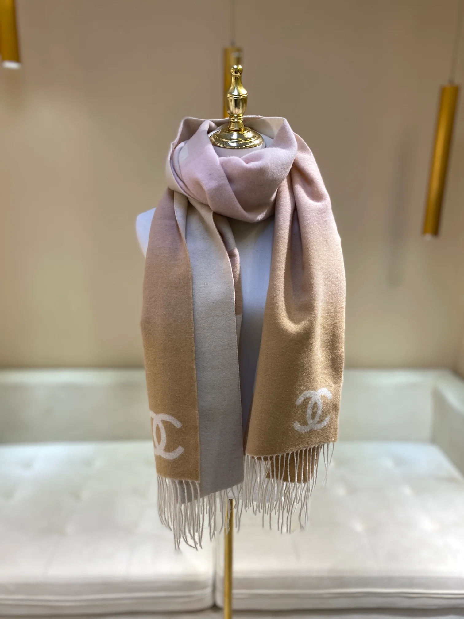 Шарф Chanel из шерсти и кашемира - 70 см x 200 см - абрикосовый