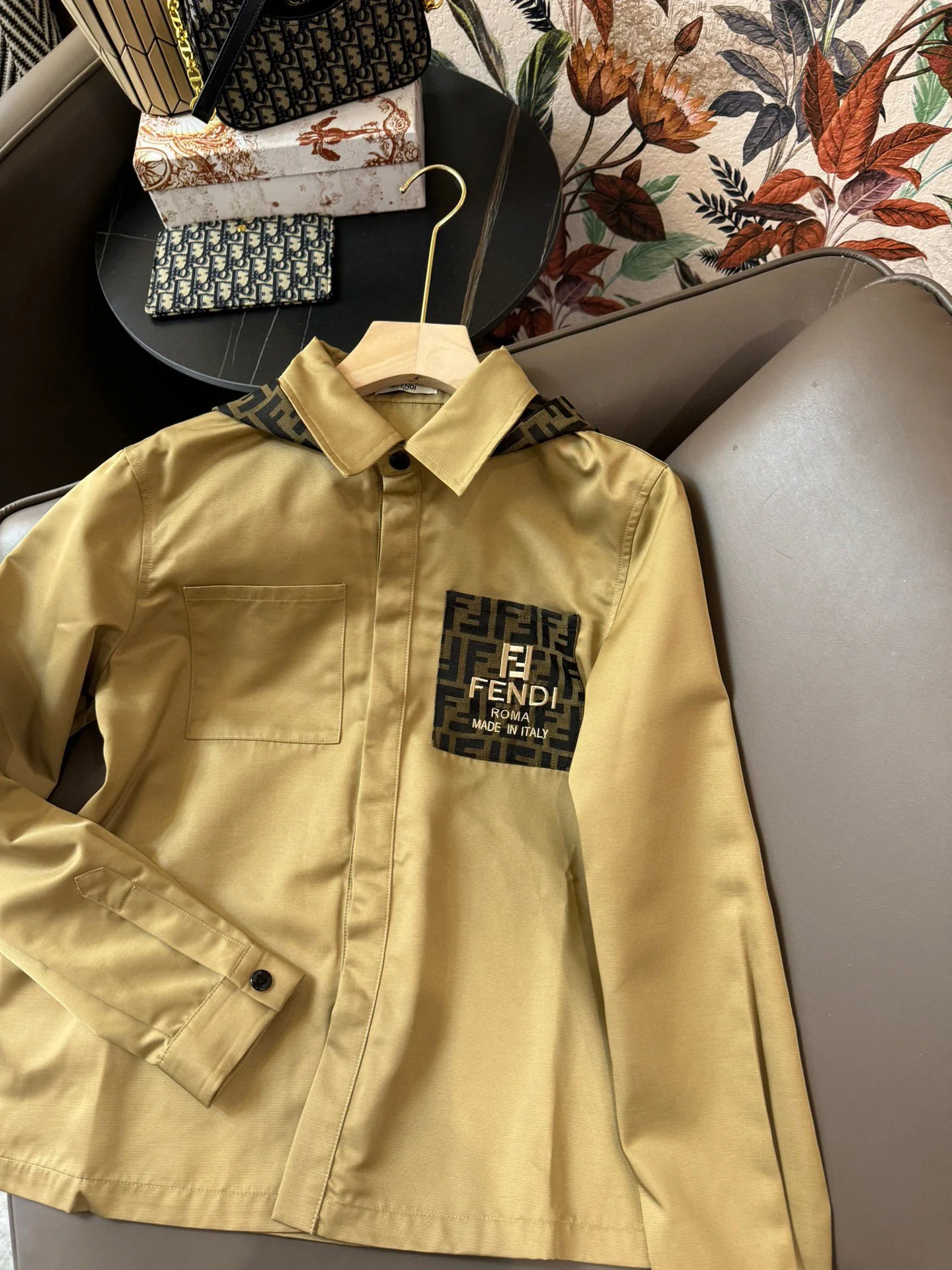 Новая супермилая куртка Fendi 2403-24ss