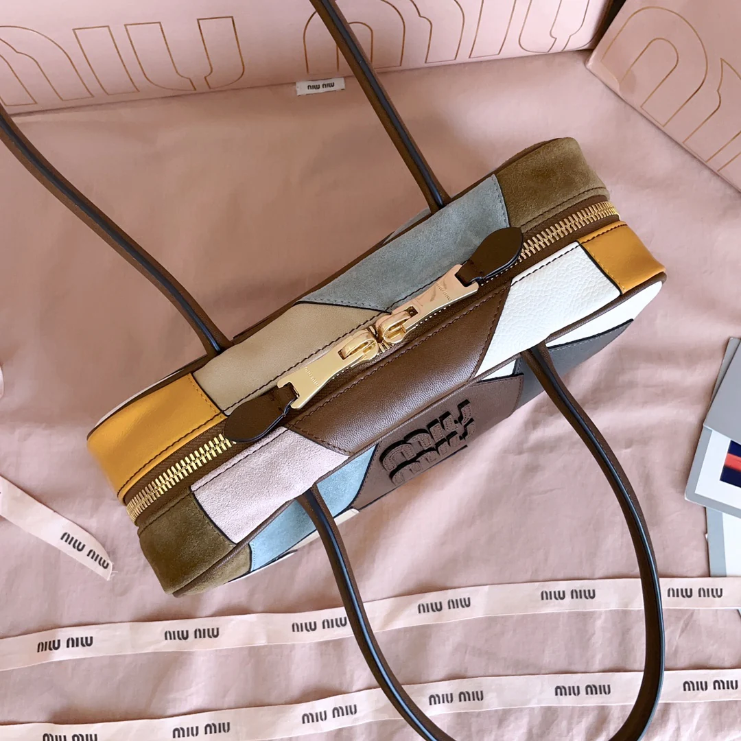 Сумка для боулинга Miu Miu-5bb147 в комплекте