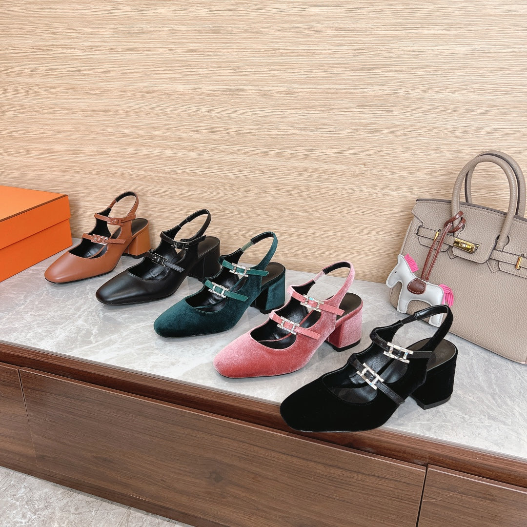 Туфли на высоком каблуке Hermes Ballet 2024 — изображение из коллекции.