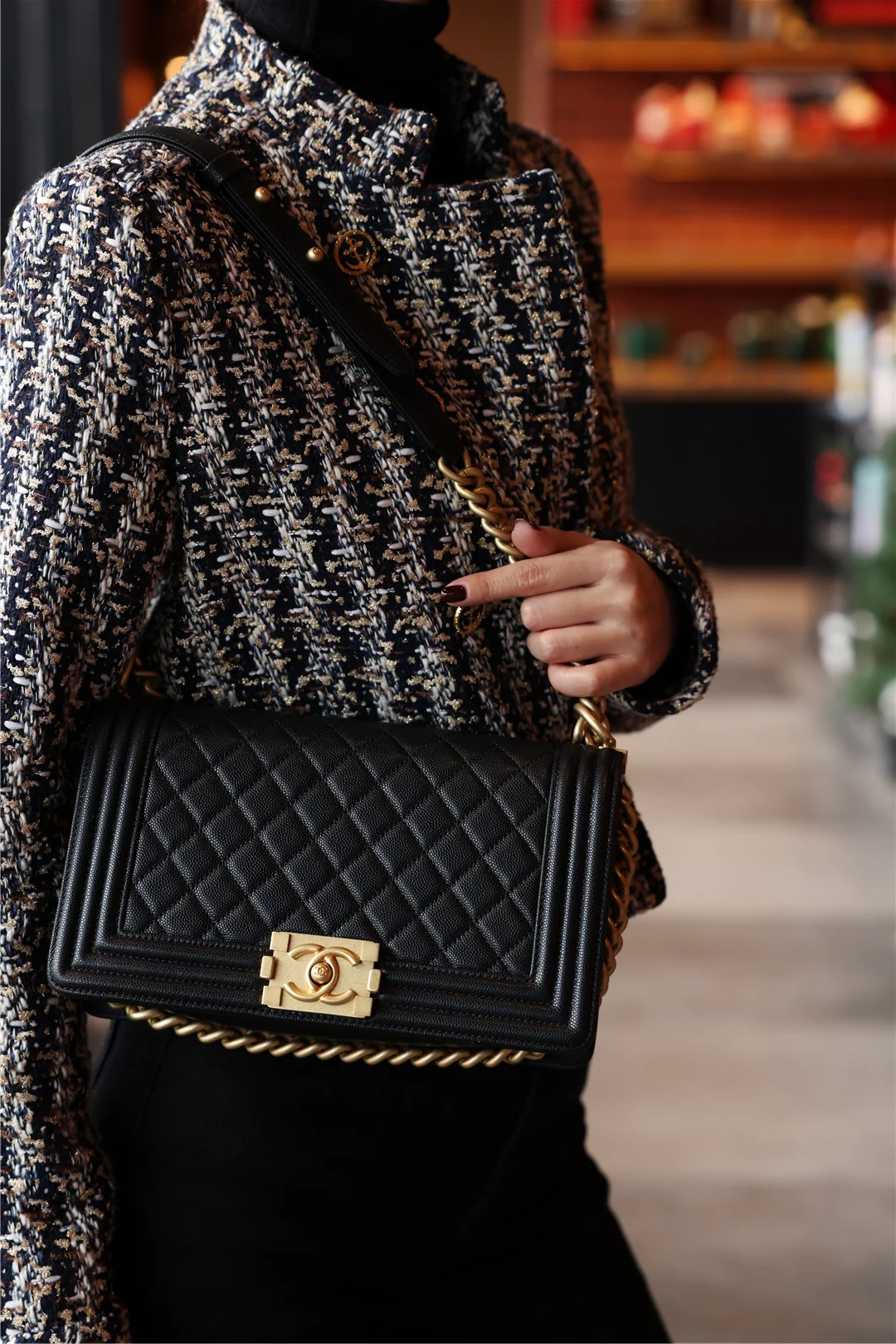 Chanel Boy 25cm - Body Sharing