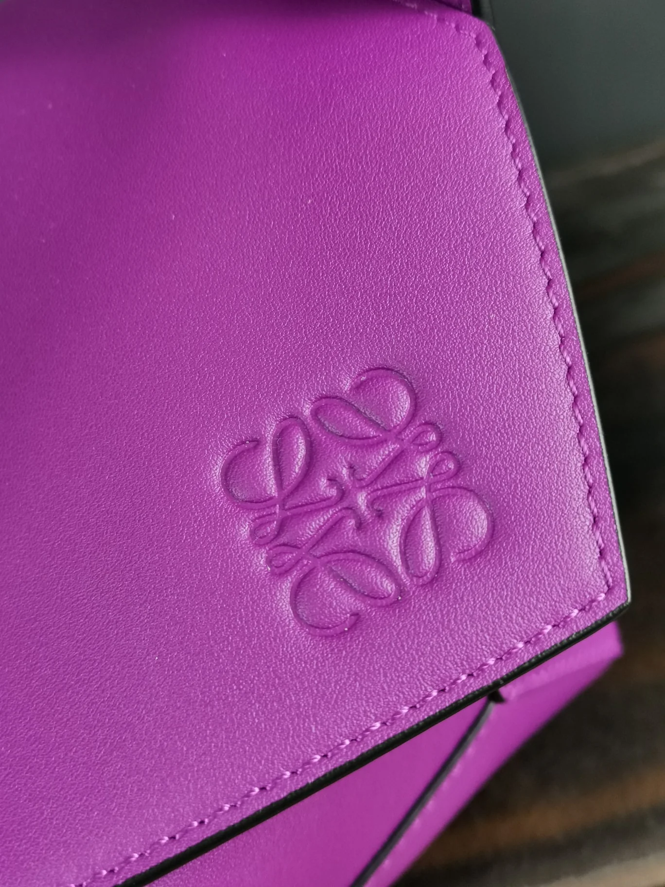 Сумка-хобо Loewe-puzzle-hobo-handbag-3