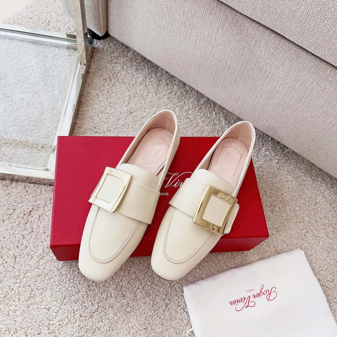 Обувь RV - лоферы с металлической пряжкой - абрикосового цвета