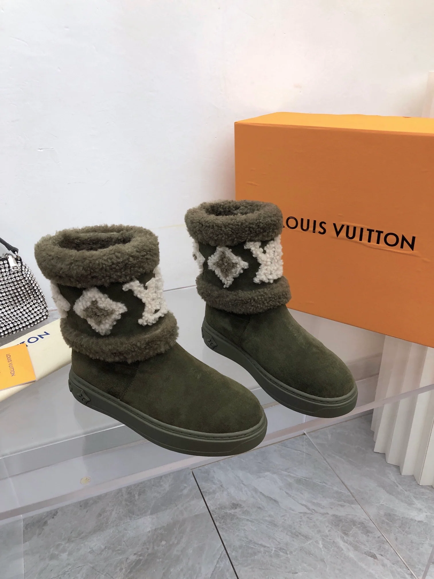 LV - Ботильоны из овечьей шерсти - зелёные