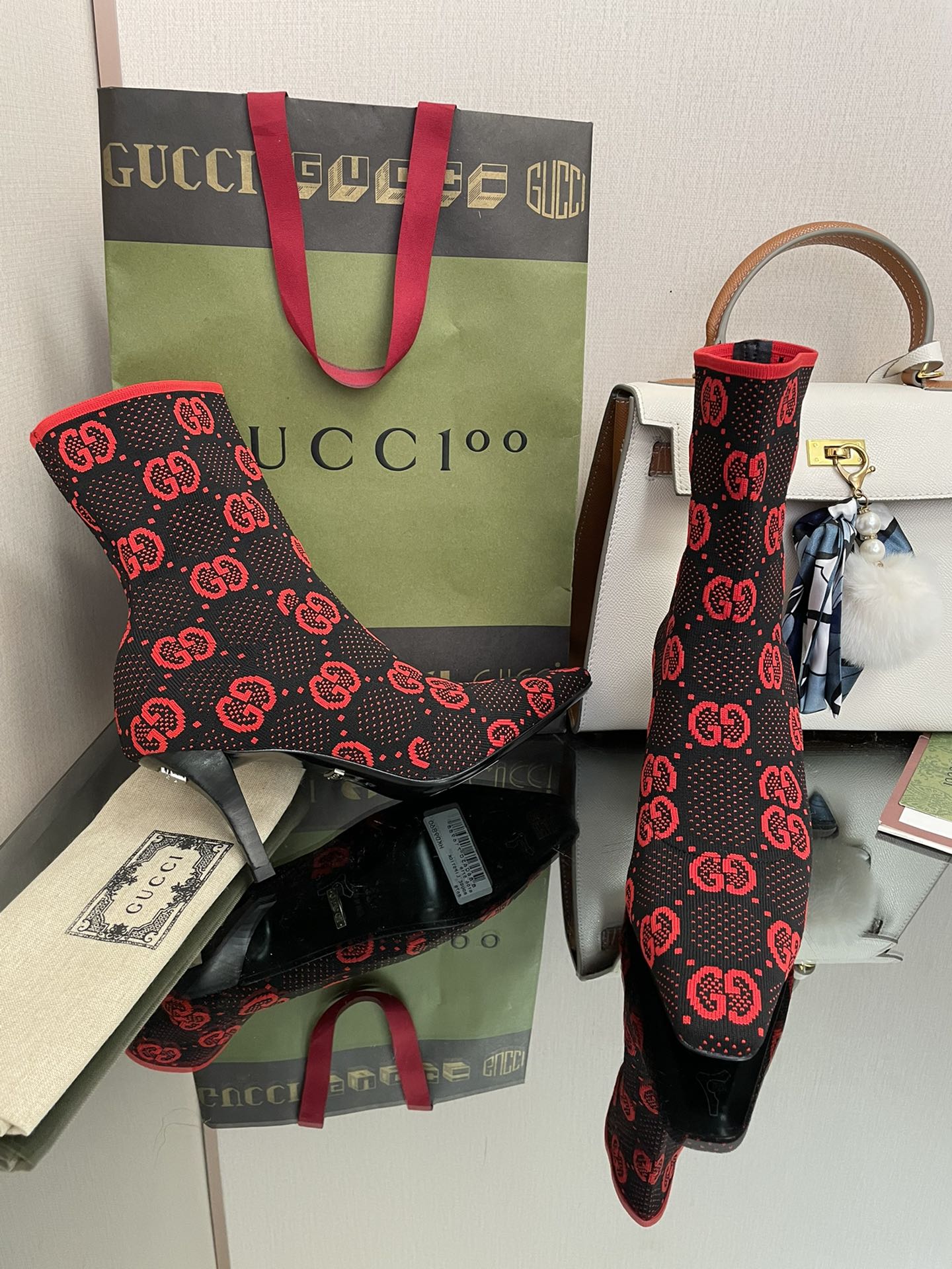 Ботинки-носки Gucci с острым носком на шпильке - красные