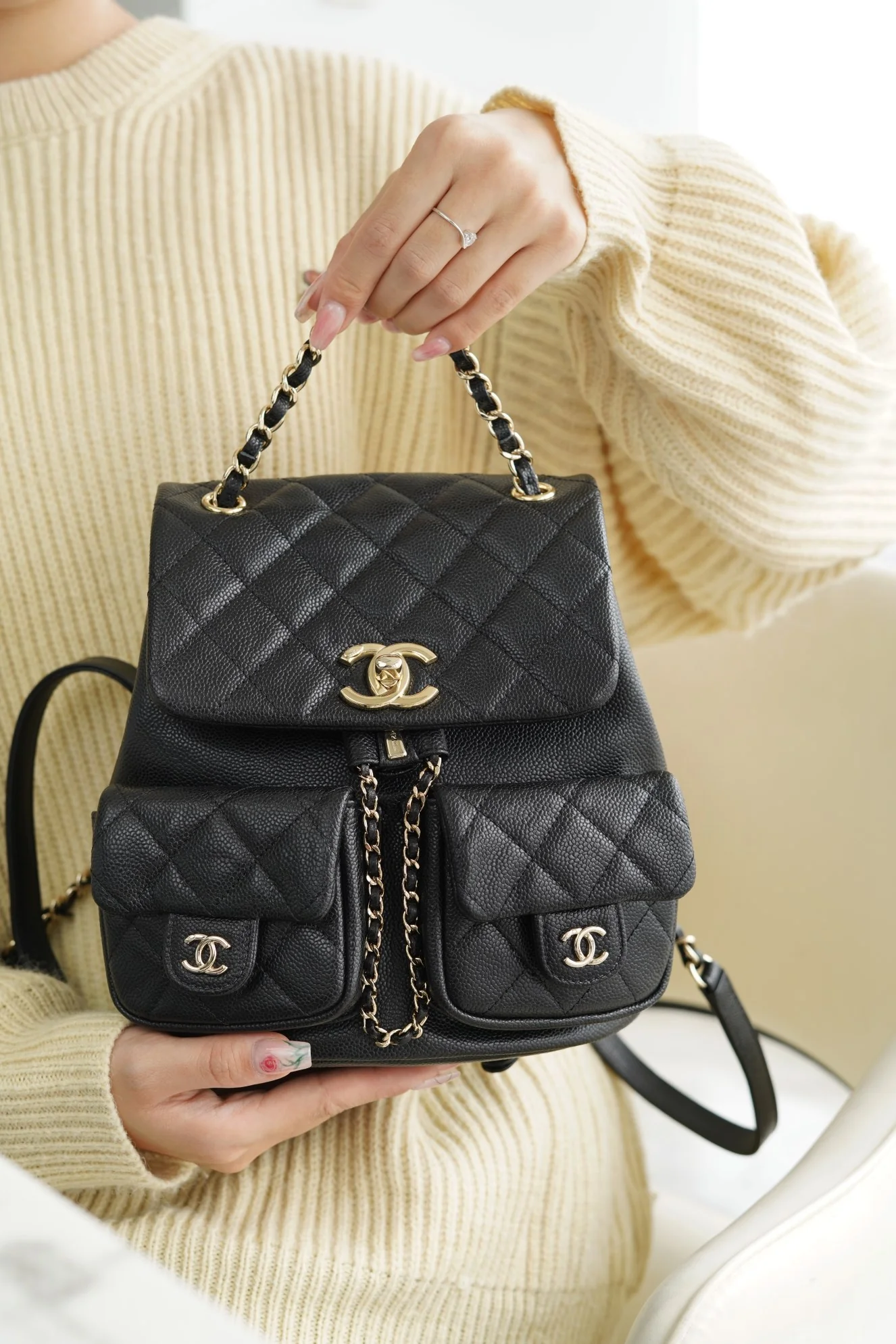 Кожаный рюкзак Chanel Duma - черный