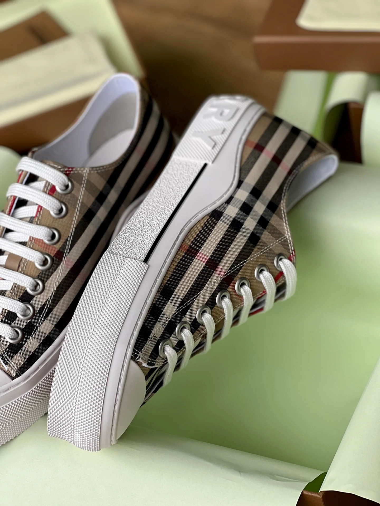 Burberry - Повседневные кроссовки - Парный стиль - Полосатая клетка