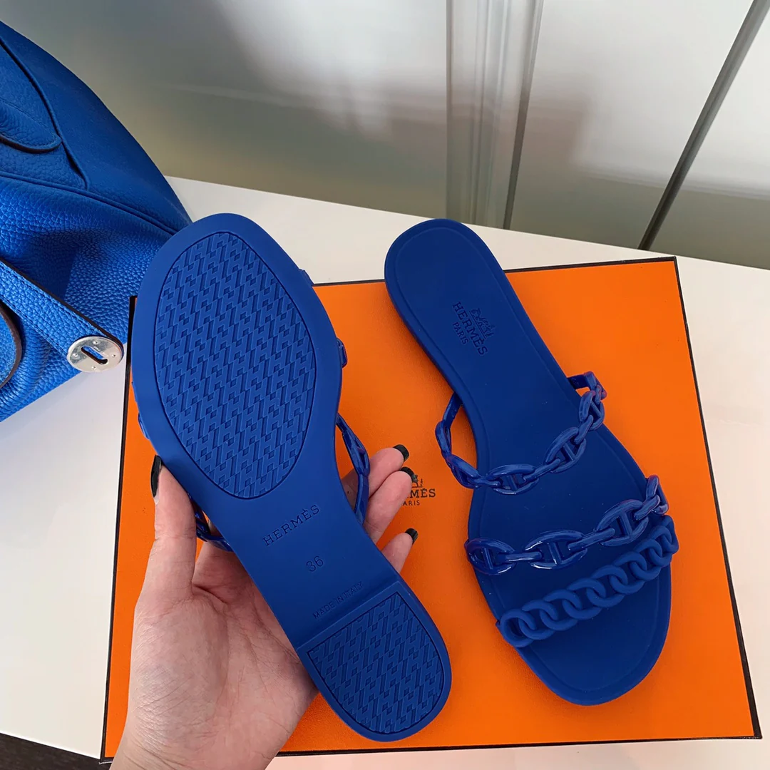 Hermes - Туфли с цепочкой в ??виде свиного носа - 3 шт.