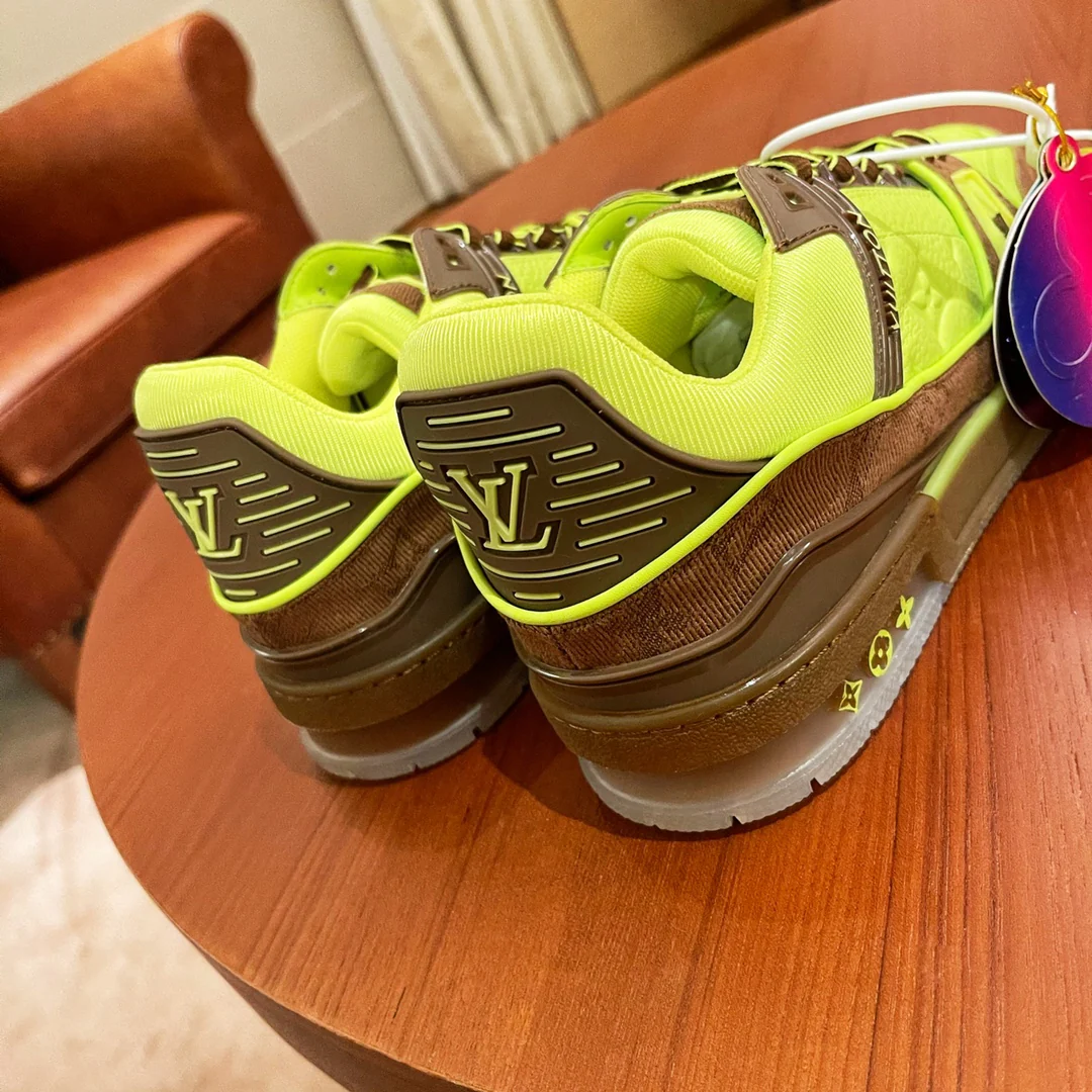 LV - Кожаные кроссовки - Повседневная обувь - Мужская - 1