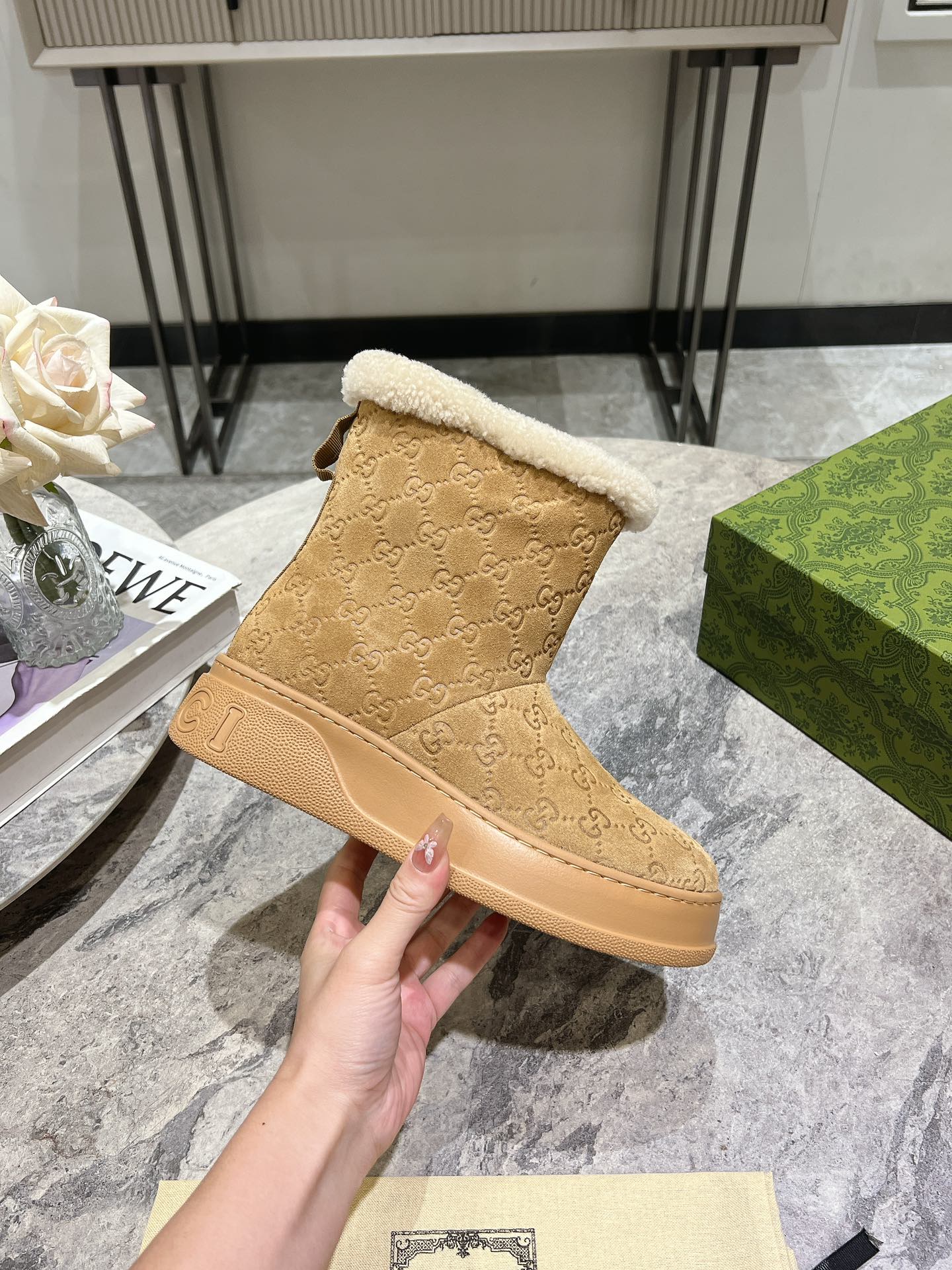 Шерстяные зимние сапоги Gucci 2024 - Кофейно-коричневый