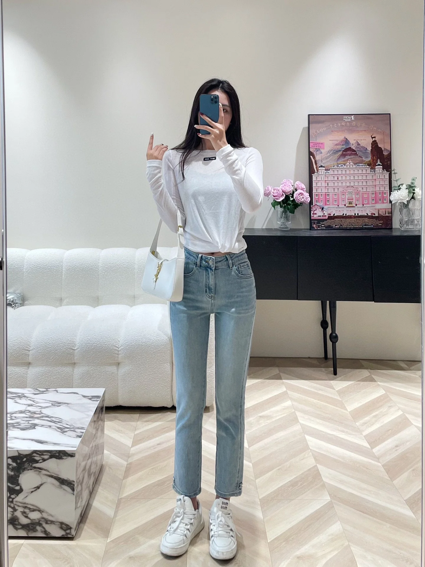 24 Классические винтажные джинсы зауженного кроя