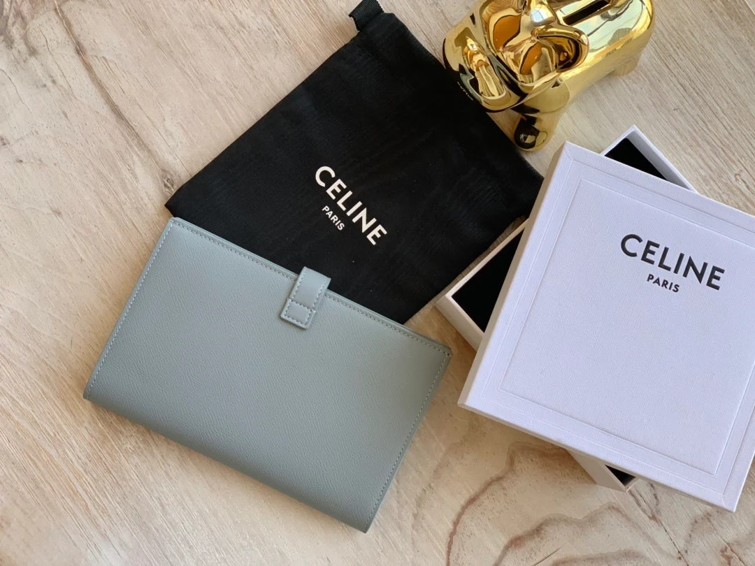 Длинный кошелек Celine - Кошелек с ремешком из крупнозернистой телячьей кожи - 10