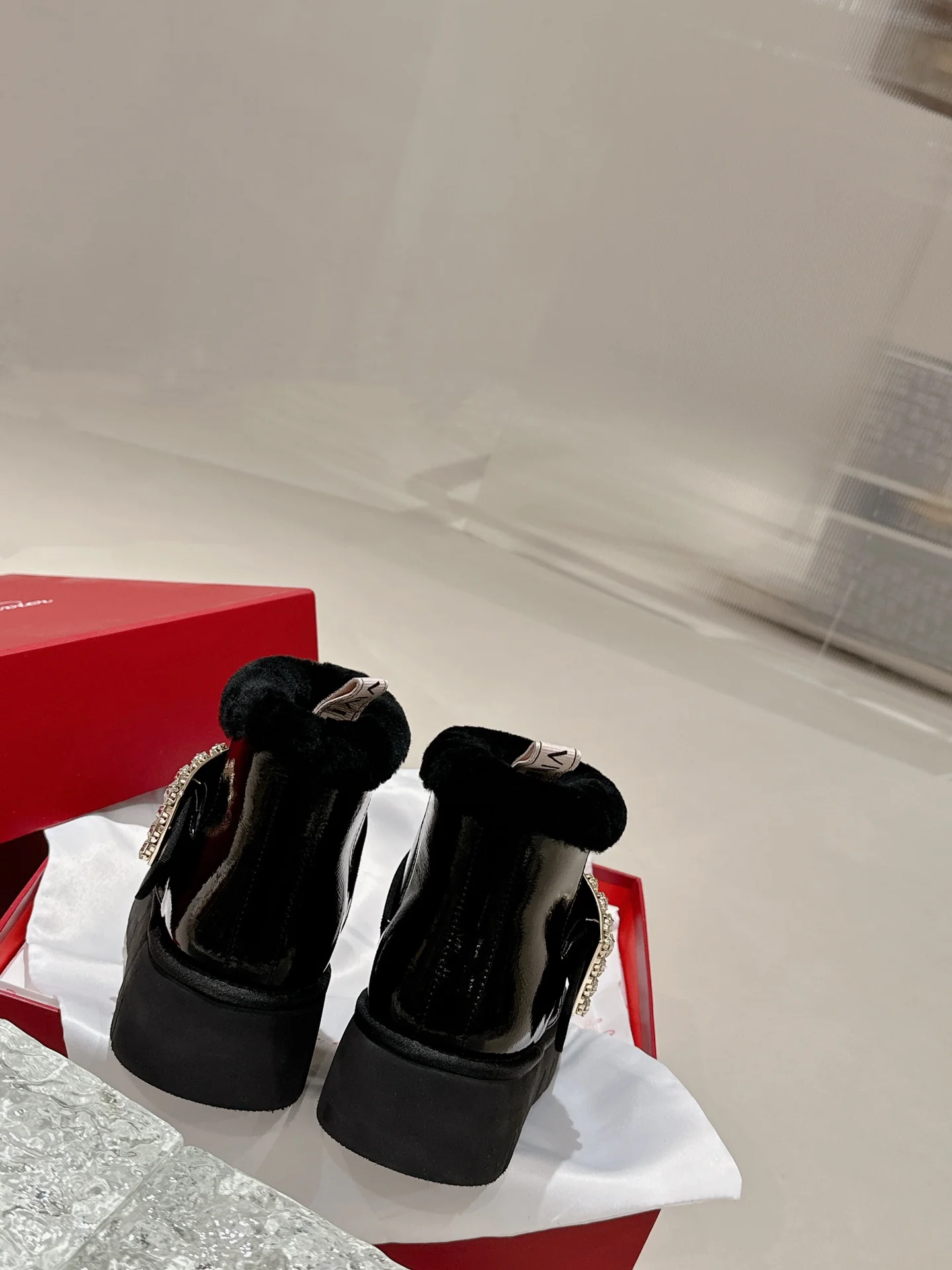 Ботильоны с квадратным носком и пряжкой - 2024 - Кожаные ботильоны - Черные