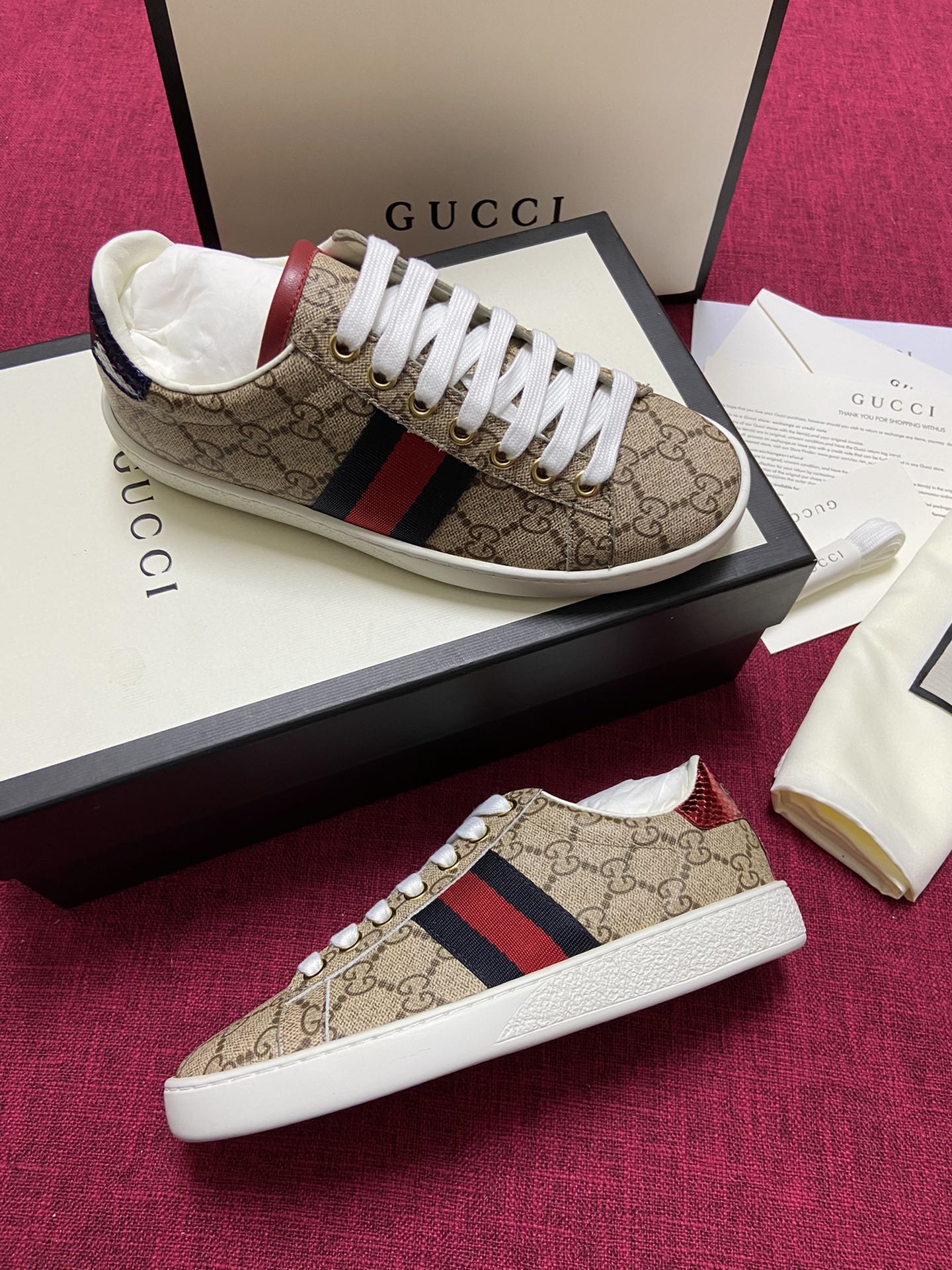 Gucci - Кроссовки - Повседневная обувь - 12