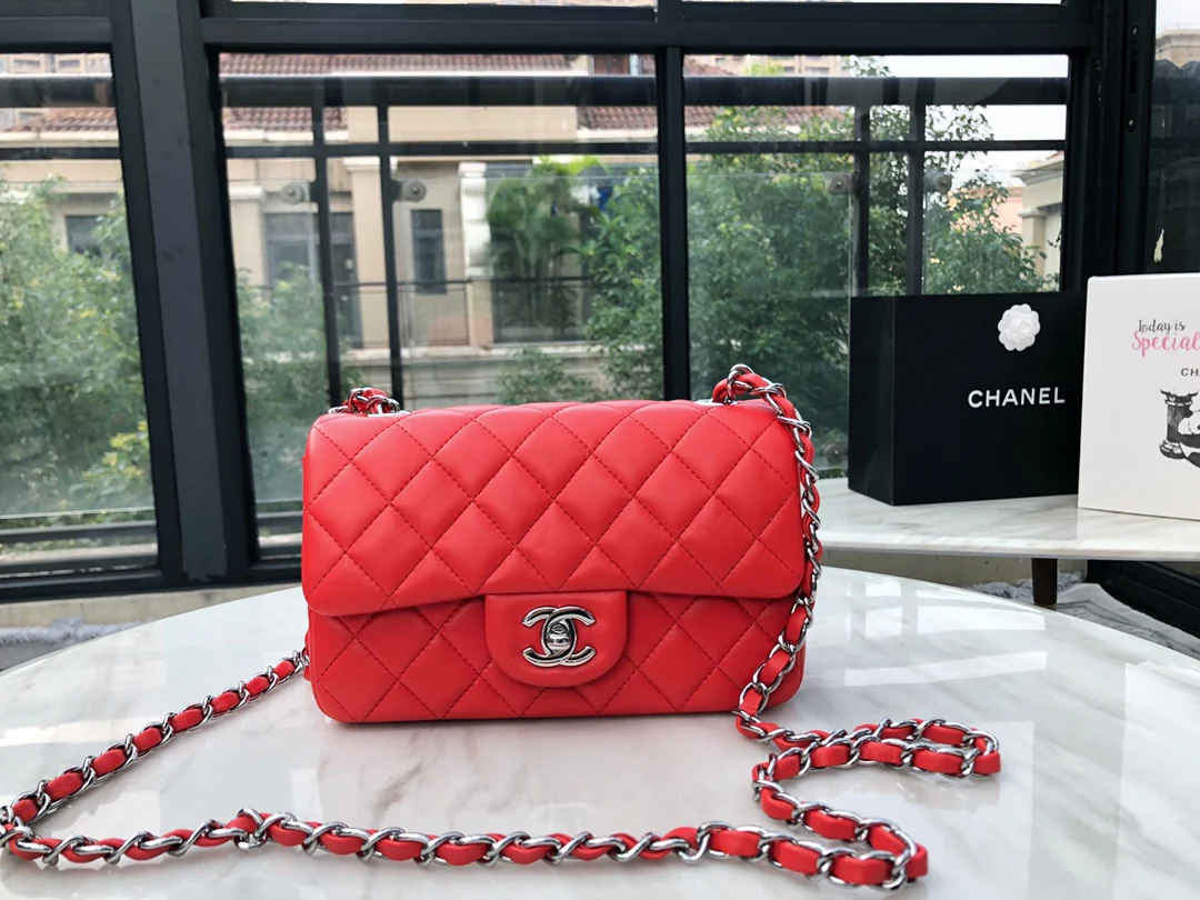 Сумка Chanel CF весна/лето 2019 - овечья кожа - 20 см