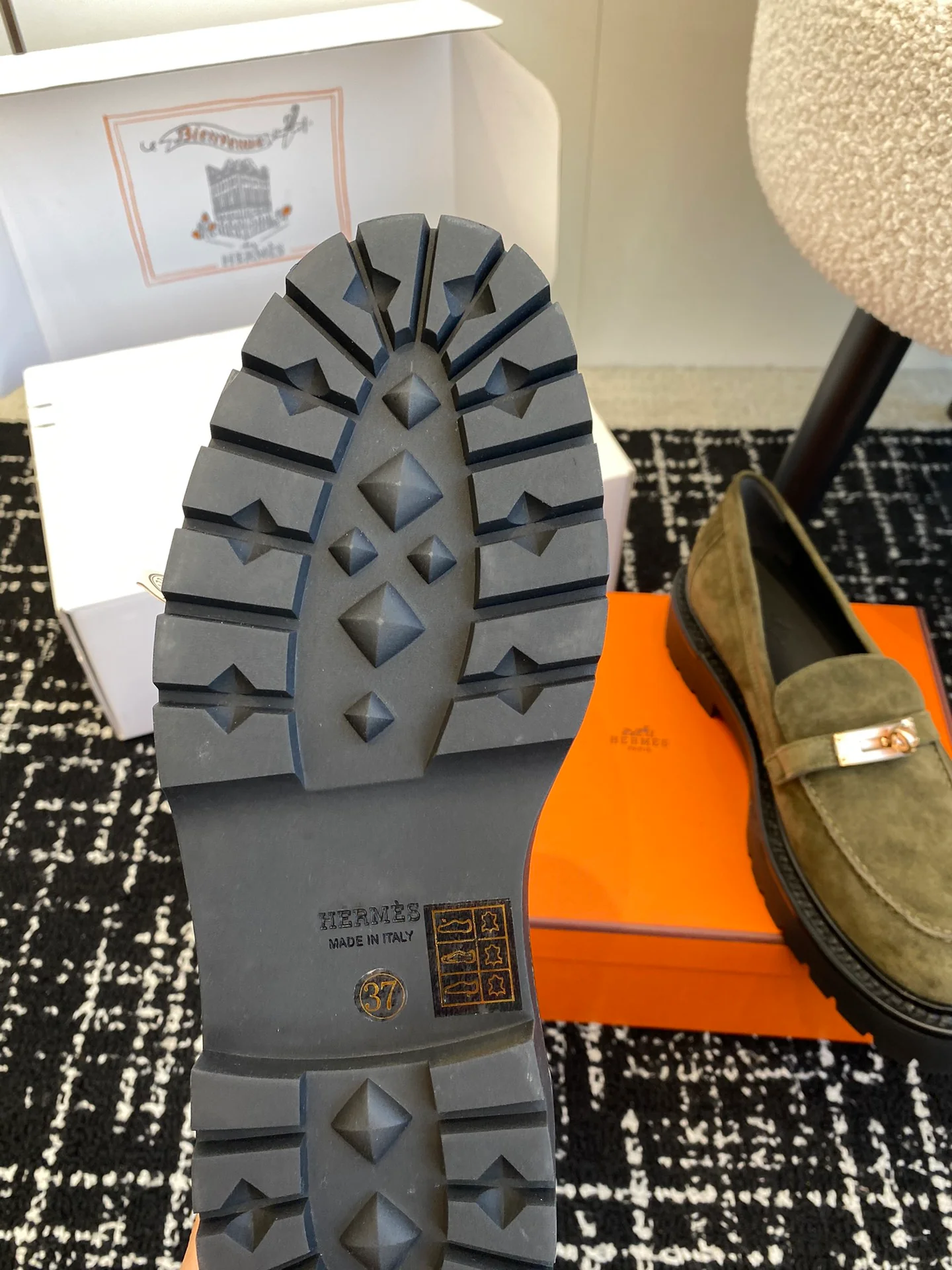 Лоферы Hermes Kelly Buckle 2024 - зеленые