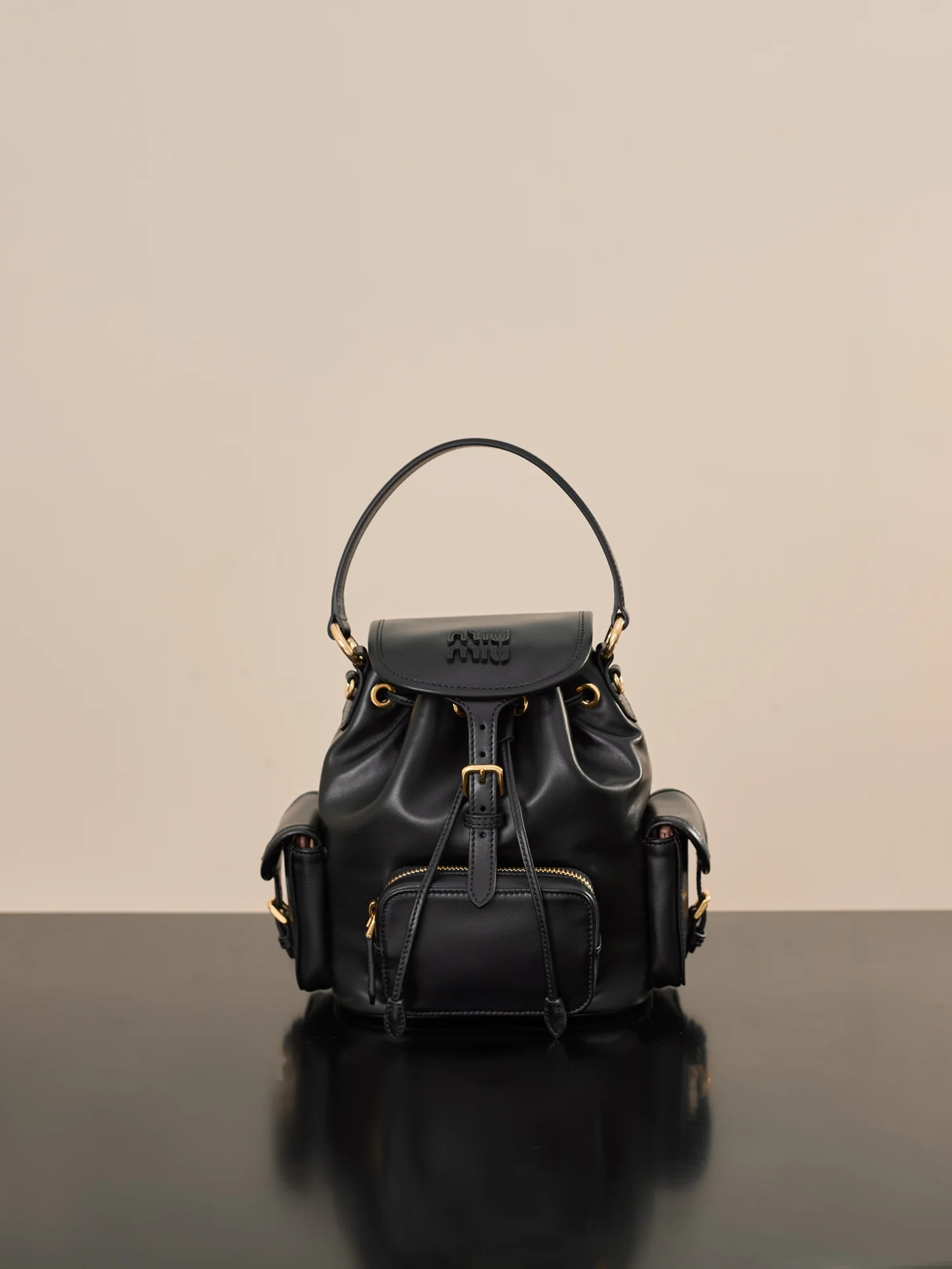 Рюкзак Miu Miu-5bz043m1480 из коровьей кожи, маленький, черный.