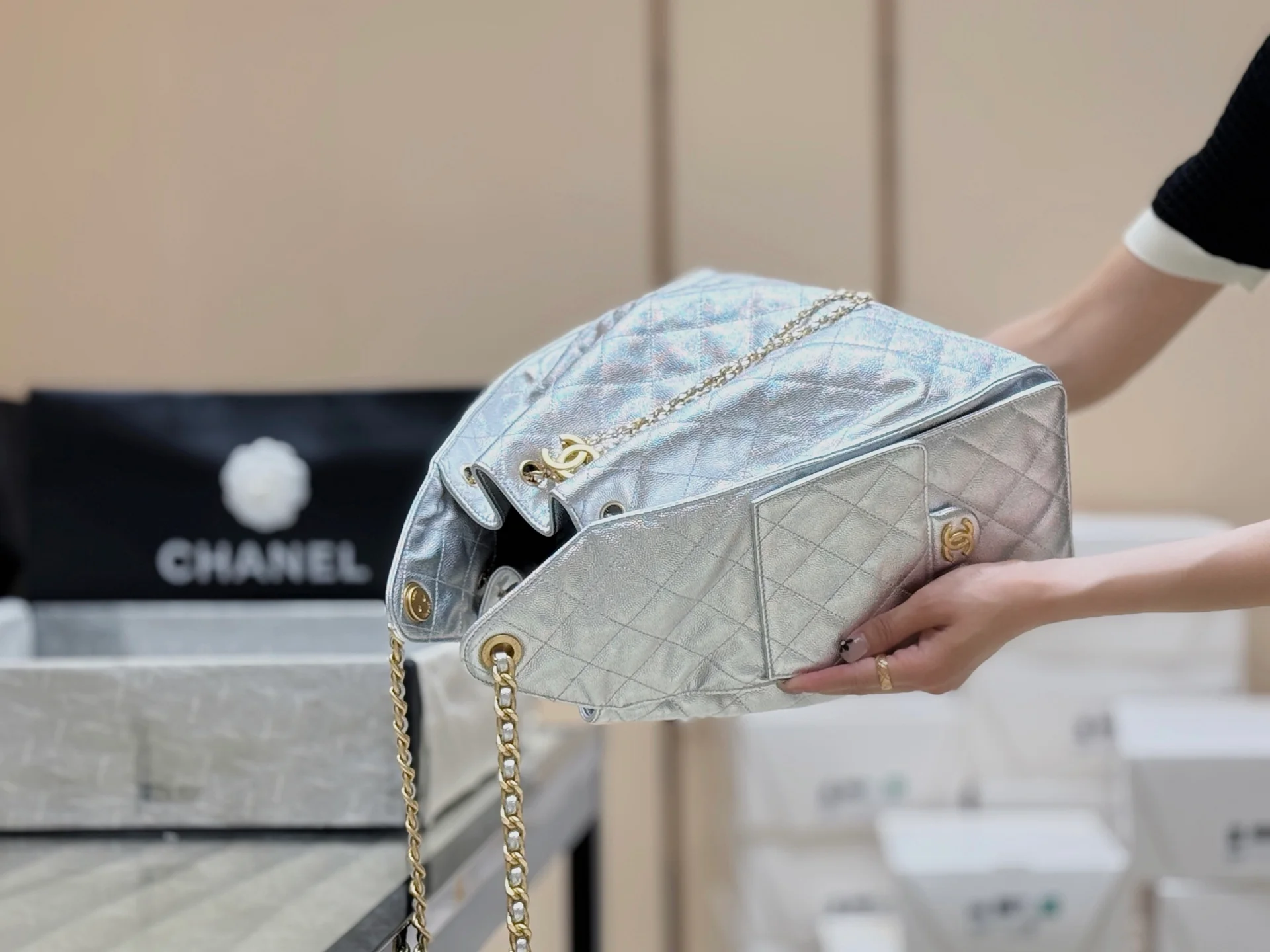 Сумка Chanel 25s 25bag Large - серебристая