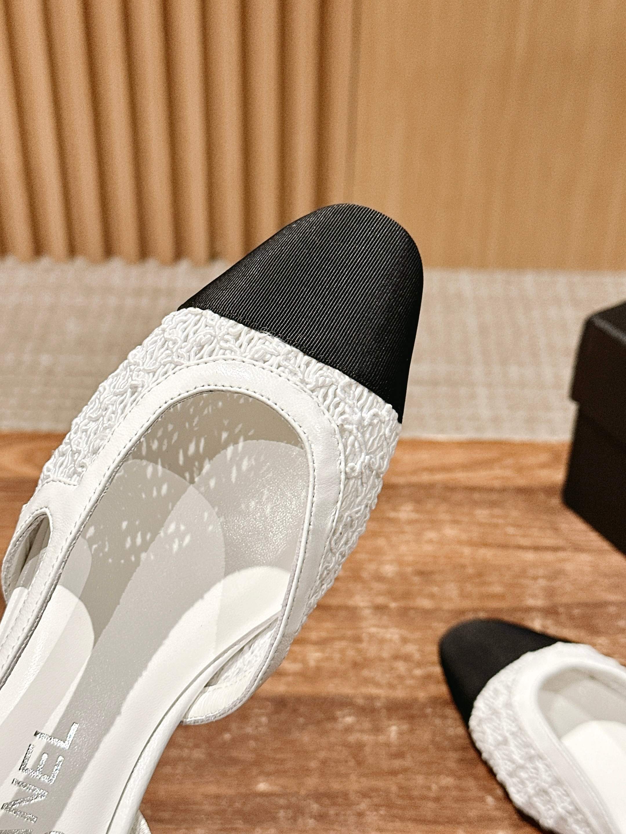 Chanel - Кружево и лоскутное шитье из шаньдунского шелка - Туфли на плоской подошве - Белые - 1