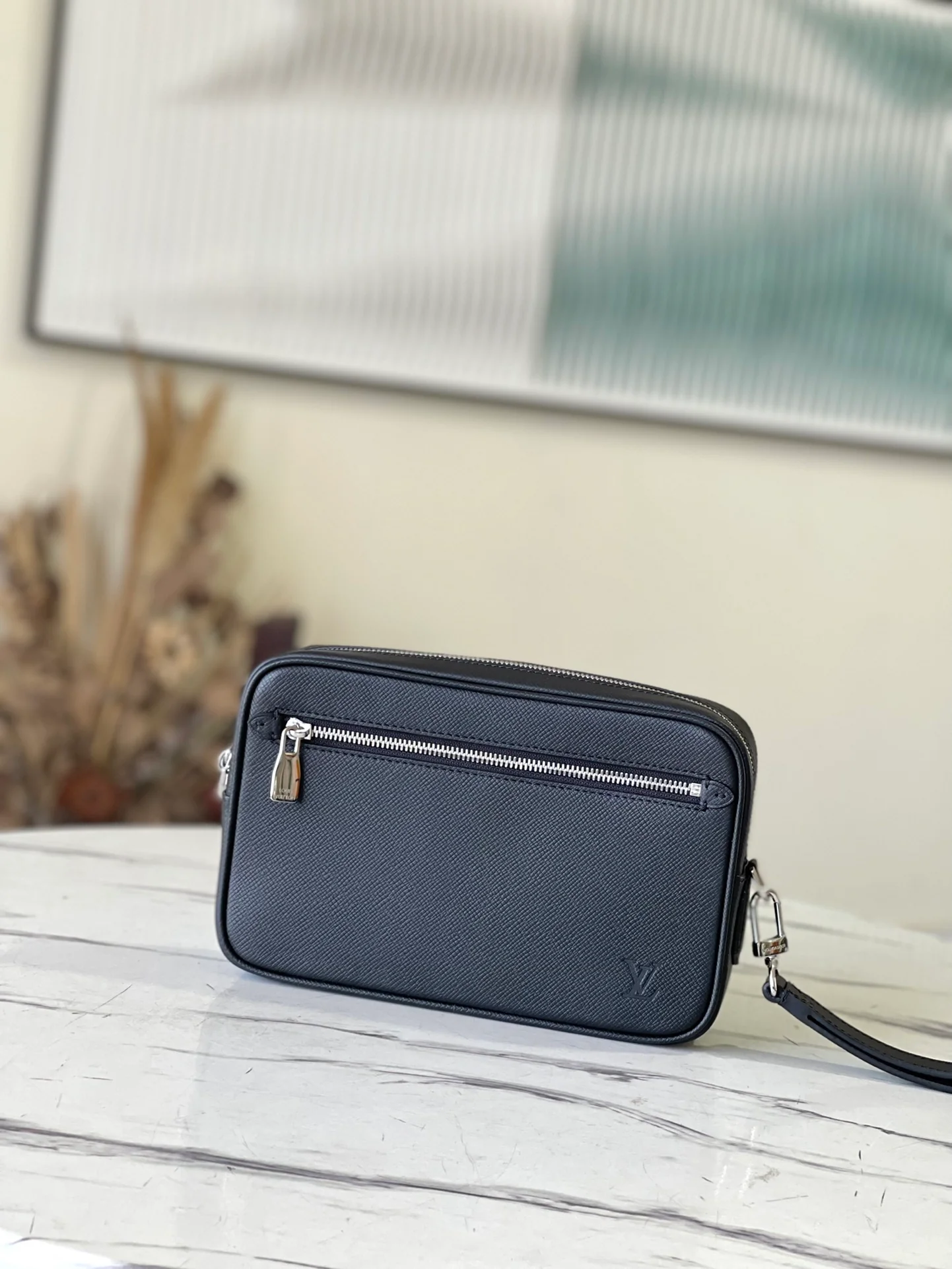 m33410-LV-kasai clutch bag-cross grain clutch bag-black