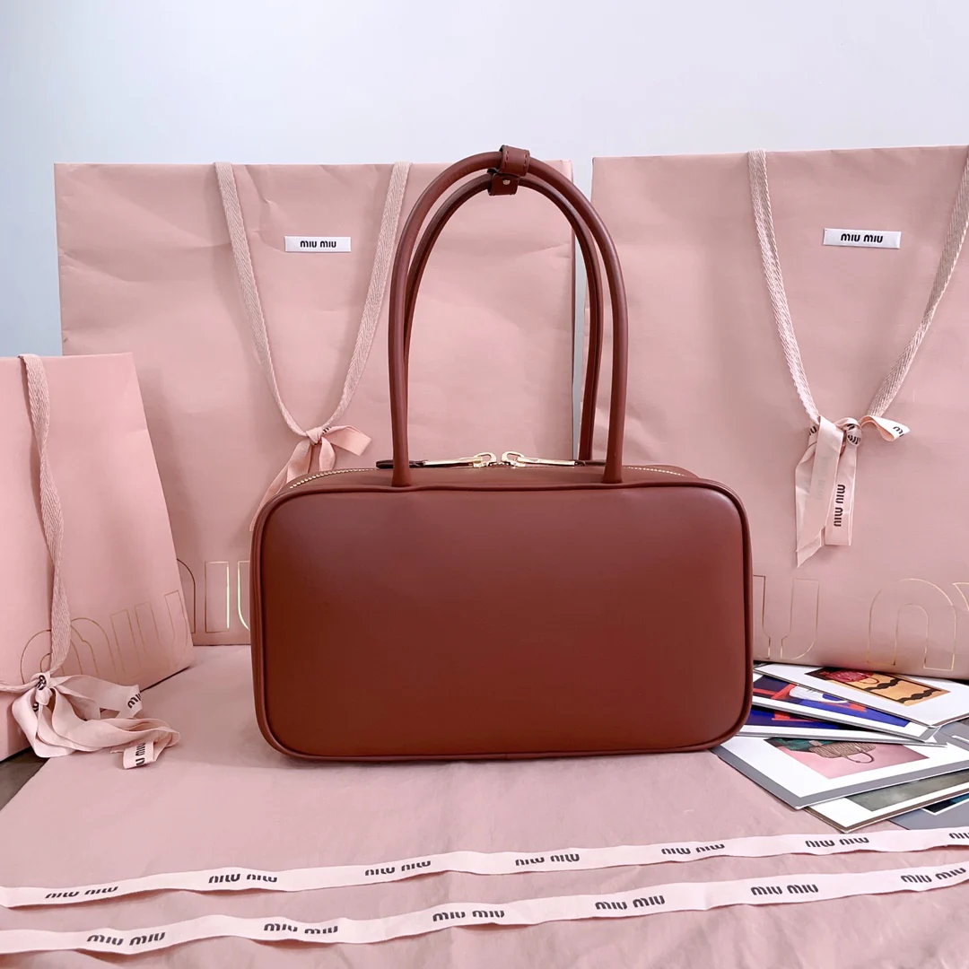 Портфель Miu Miu-5bb172 из телячьей кожи, новый размер