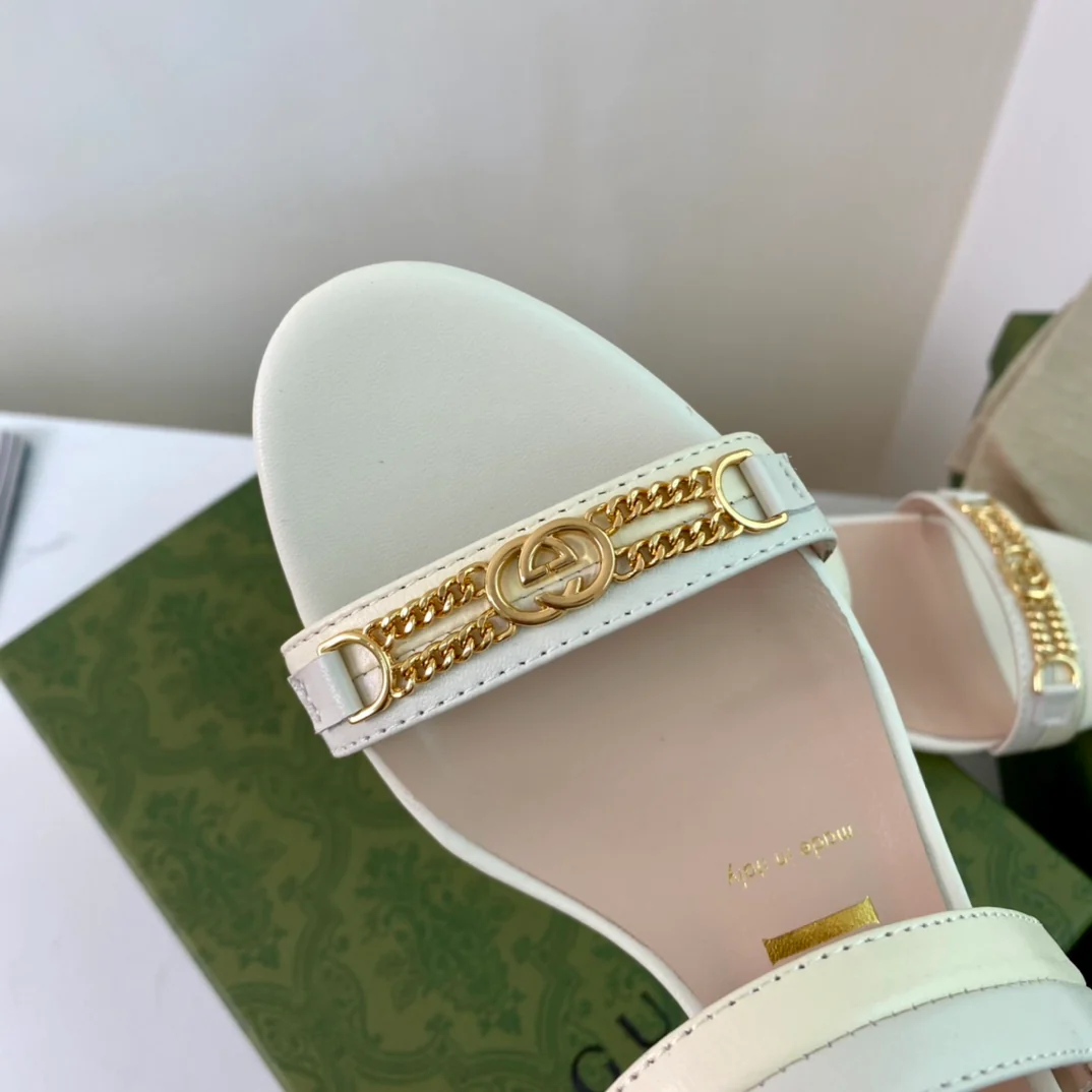 Gucci - Босоножки на массивном каблуке с ремешками