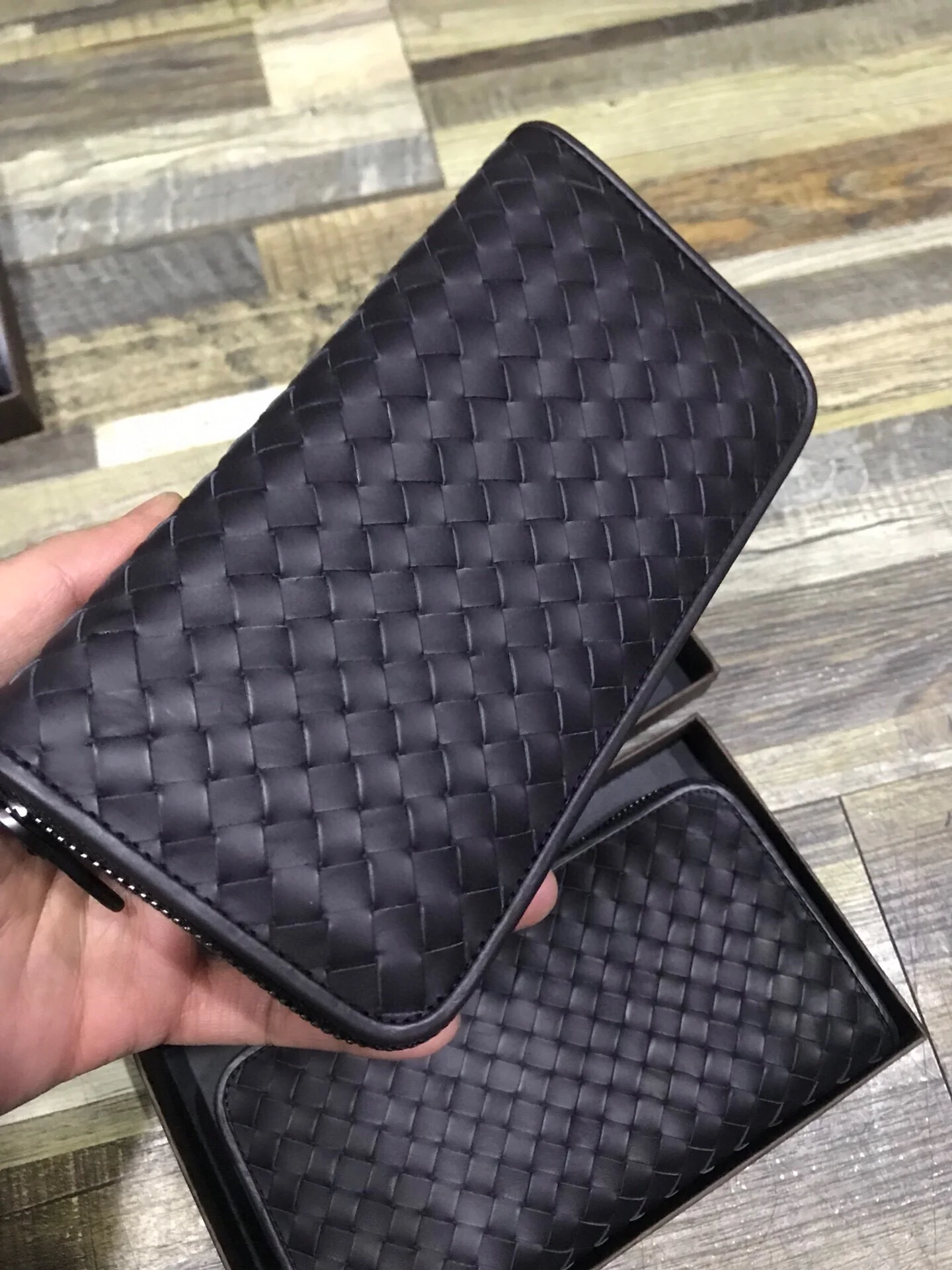 BV 拉链长夹-意大利原厂胎牛皮